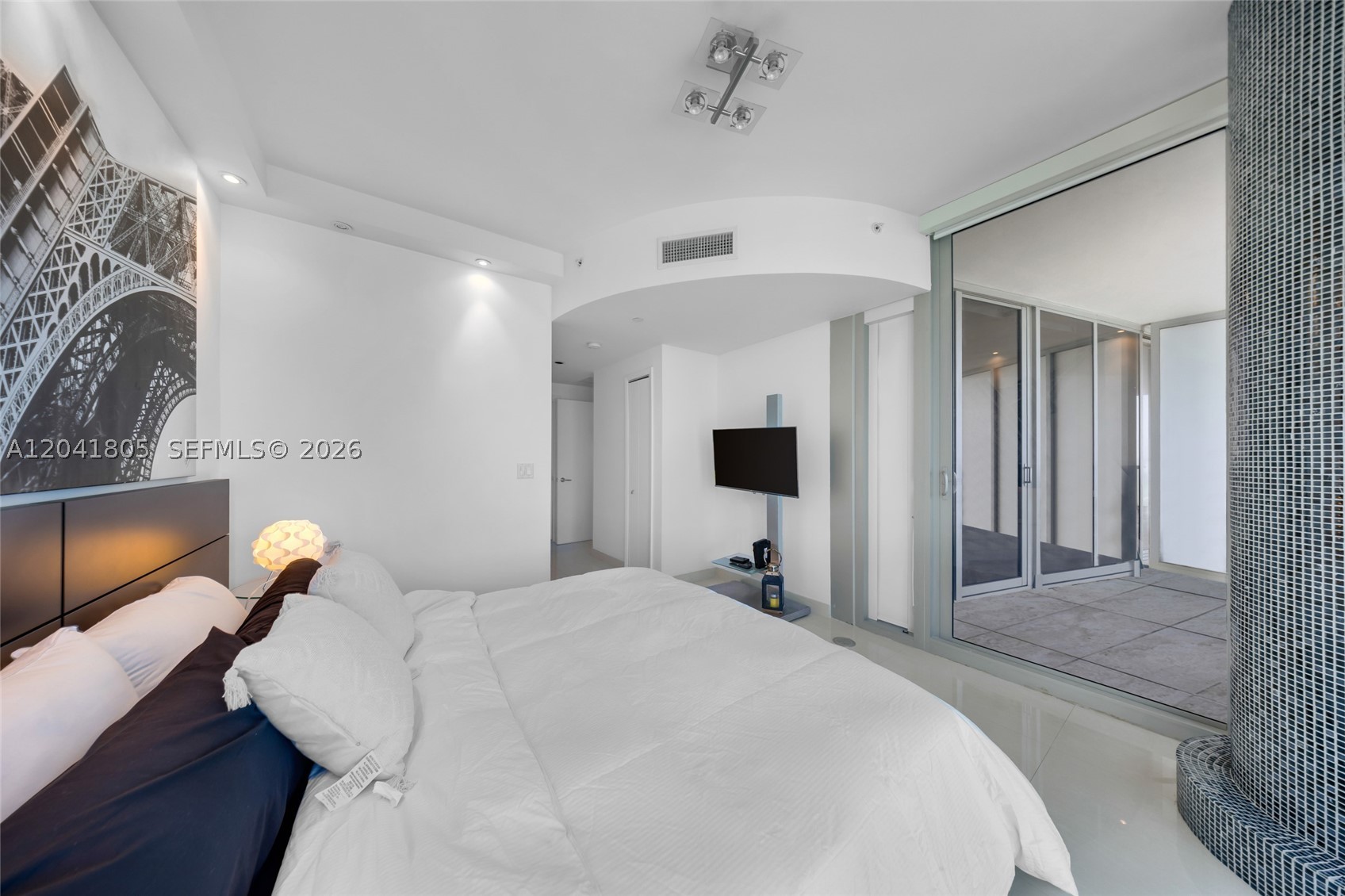 17121 Collins Ave #1406, Sunny Isles Beach FL 33160