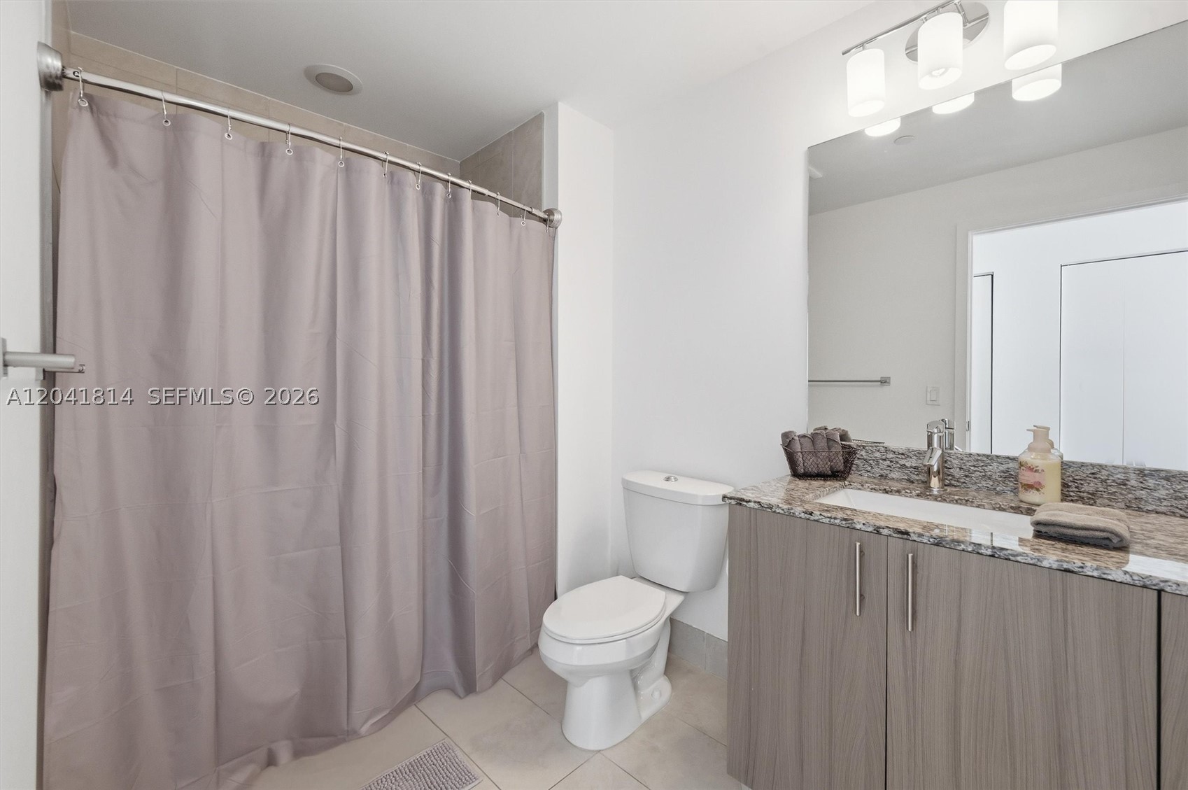 5350 NW 84th Ave #504, Doral FL 33166