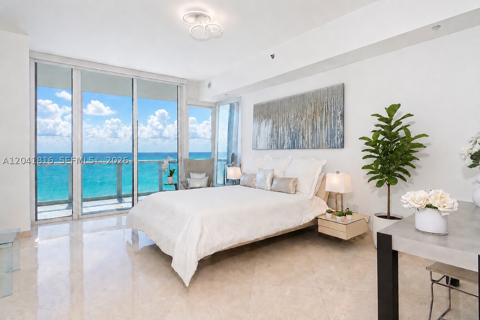 100 S Pointe Dr #1507, Miami Beach FL 33139
