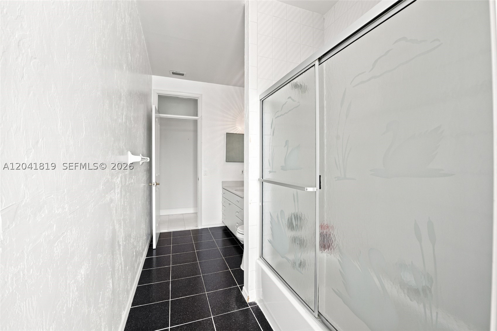 12388 Classic Dr, Coral Springs FL 33071