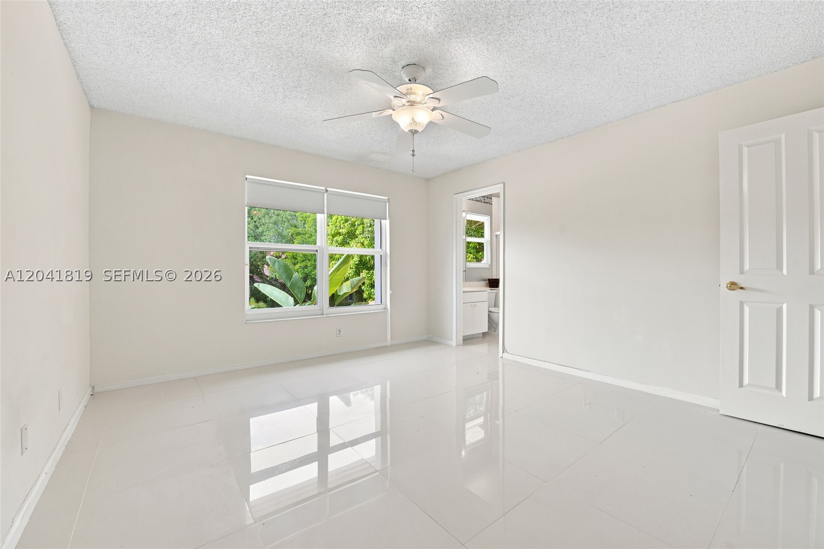 12388 Classic Dr, Coral Springs FL 33071