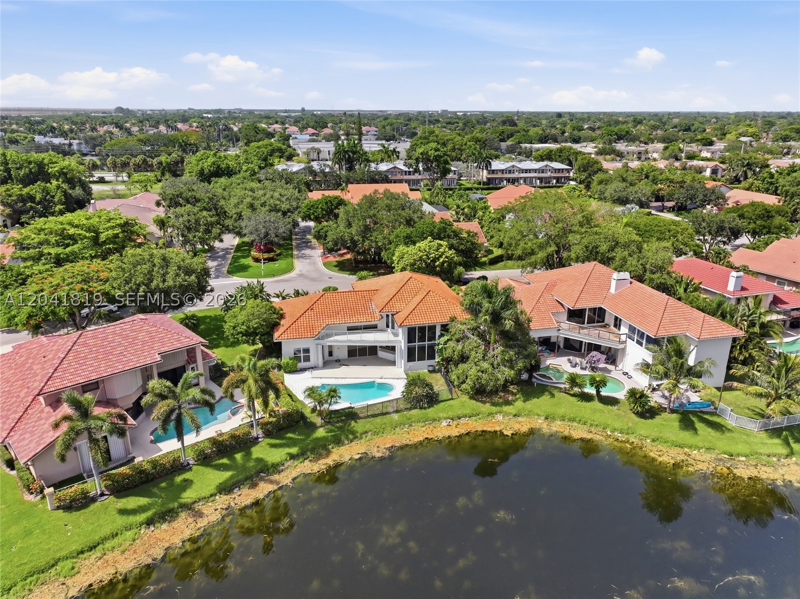 12388 Classic Dr, Coral Springs FL 33071
