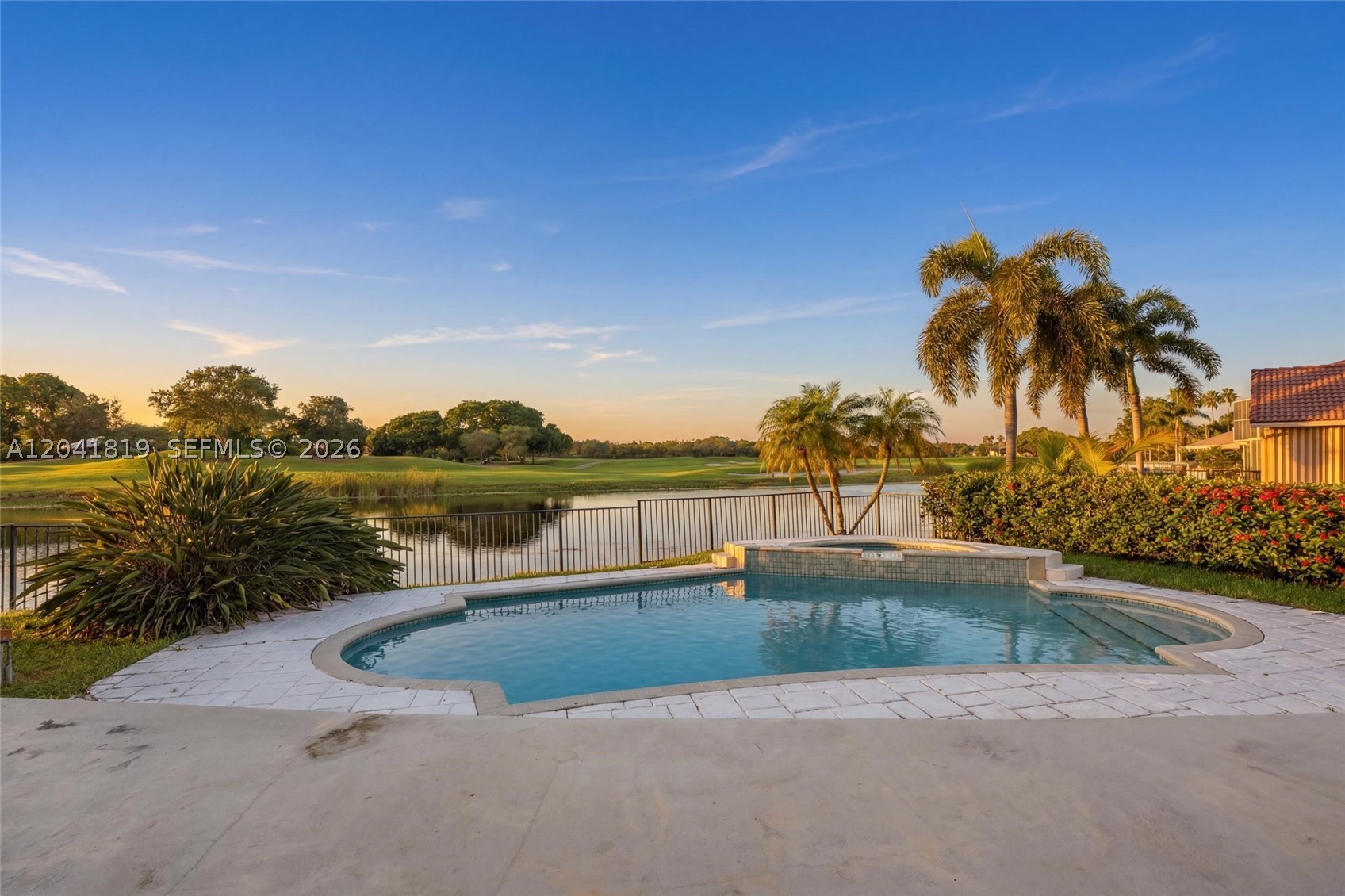 12388 Classic Dr, Coral Springs FL 33071