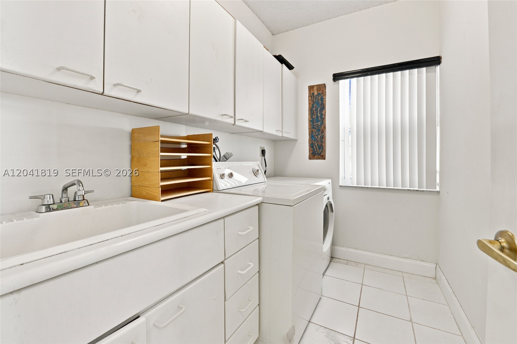 12388 Classic Dr, Coral Springs FL 33071