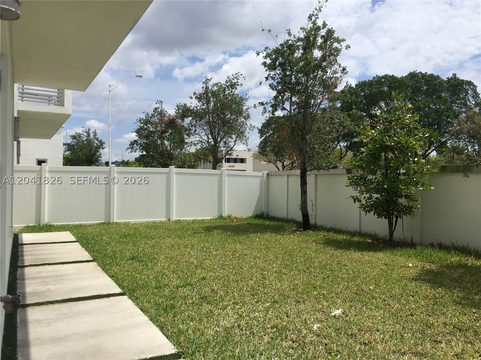 3405 NW 82nd Ct, Doral FL 33122