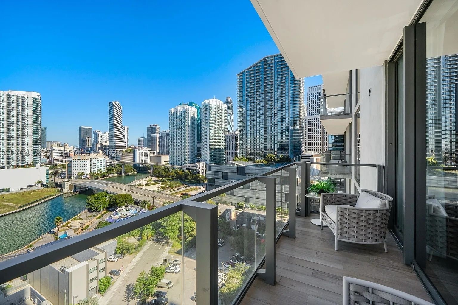 88 SW 7th St #1212, Miami FL 33130