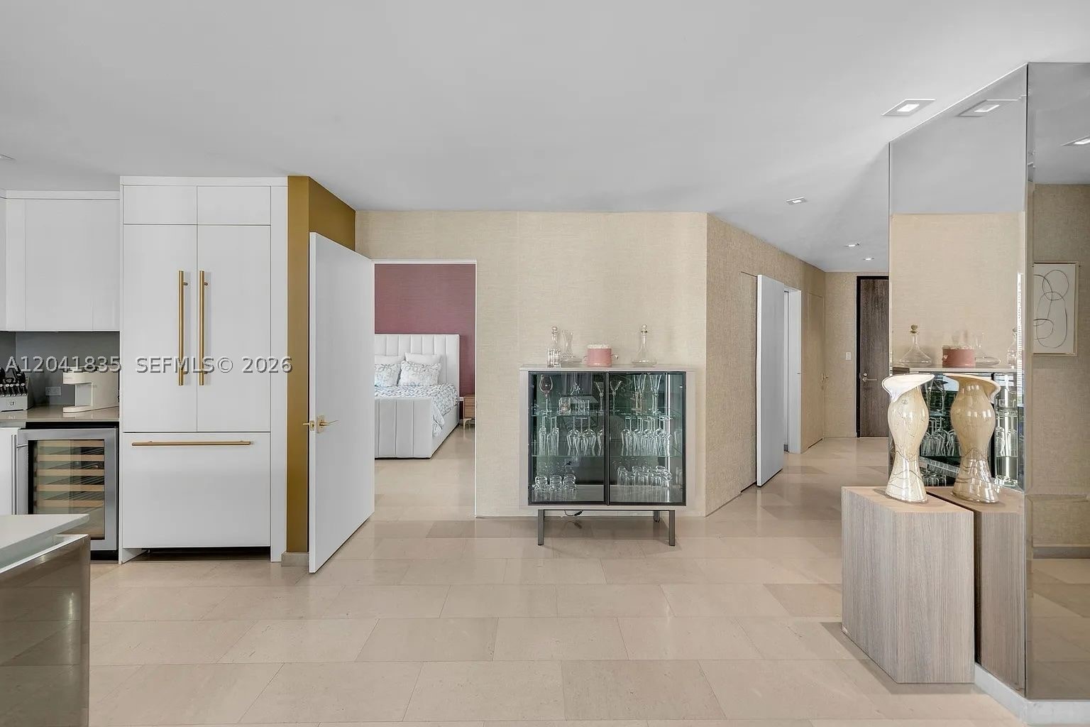 88 SW 7th St #1212, Miami FL 33130