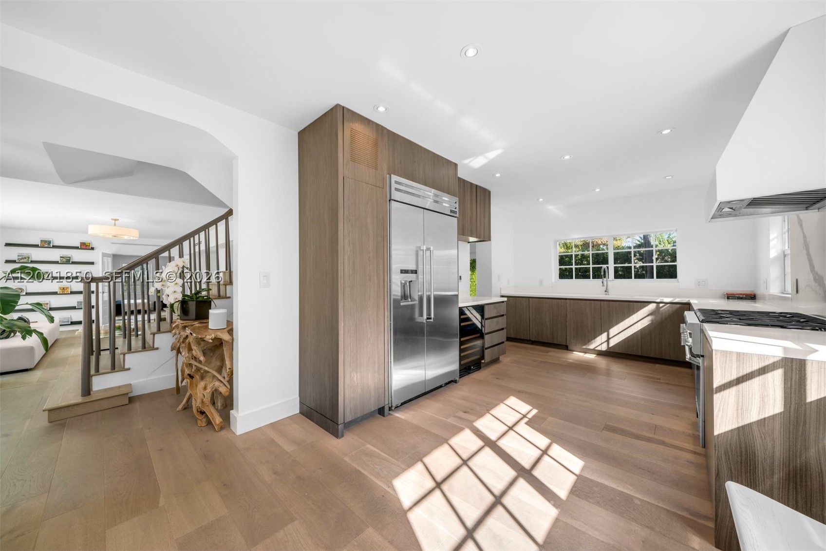 939 W 47th Ct, Miami Beach FL 33140