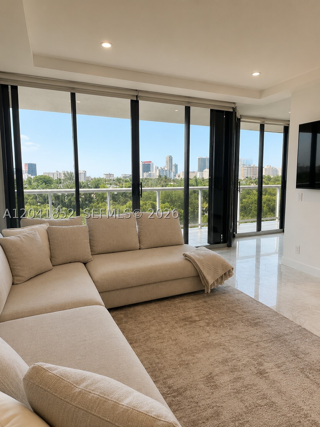 3640 Yacht Club Dr #502, Aventura FL 33180