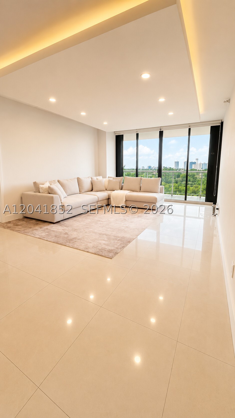 3640 Yacht Club Dr #502, Aventura FL 33180