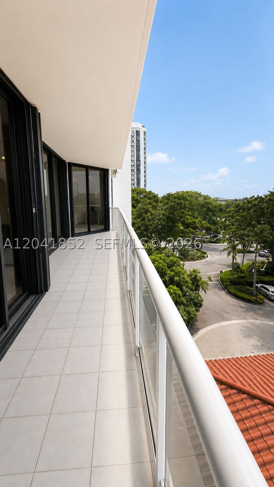 3640 Yacht Club Dr #502, Aventura FL 33180