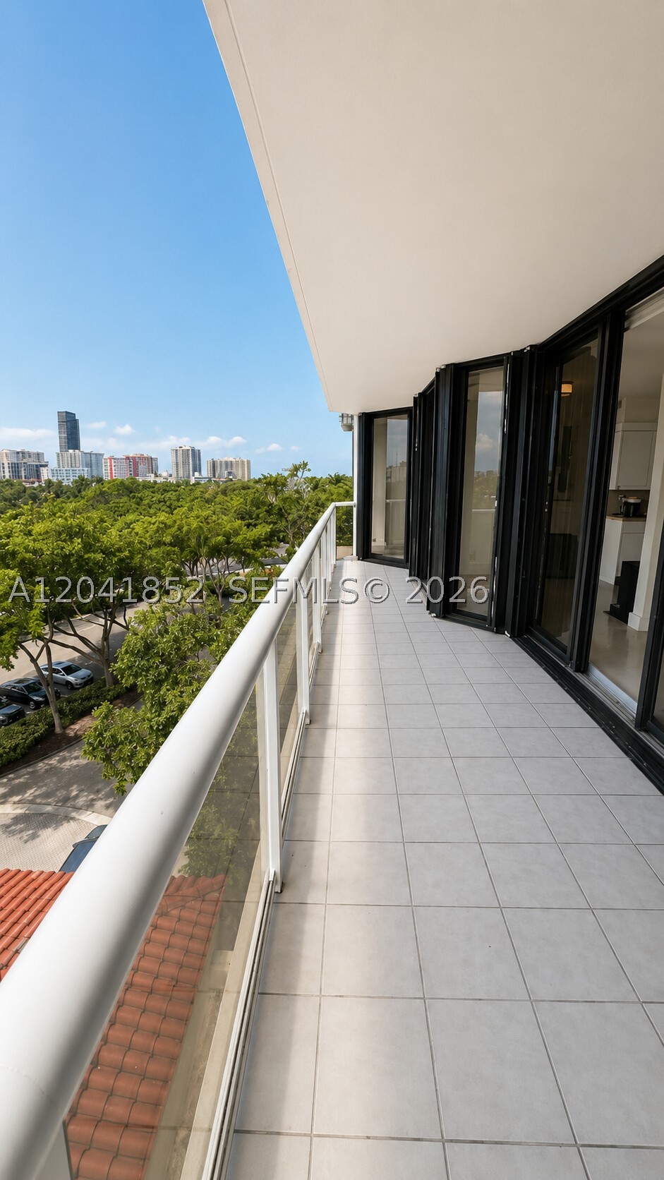 3640 Yacht Club Dr #502, Aventura FL 33180