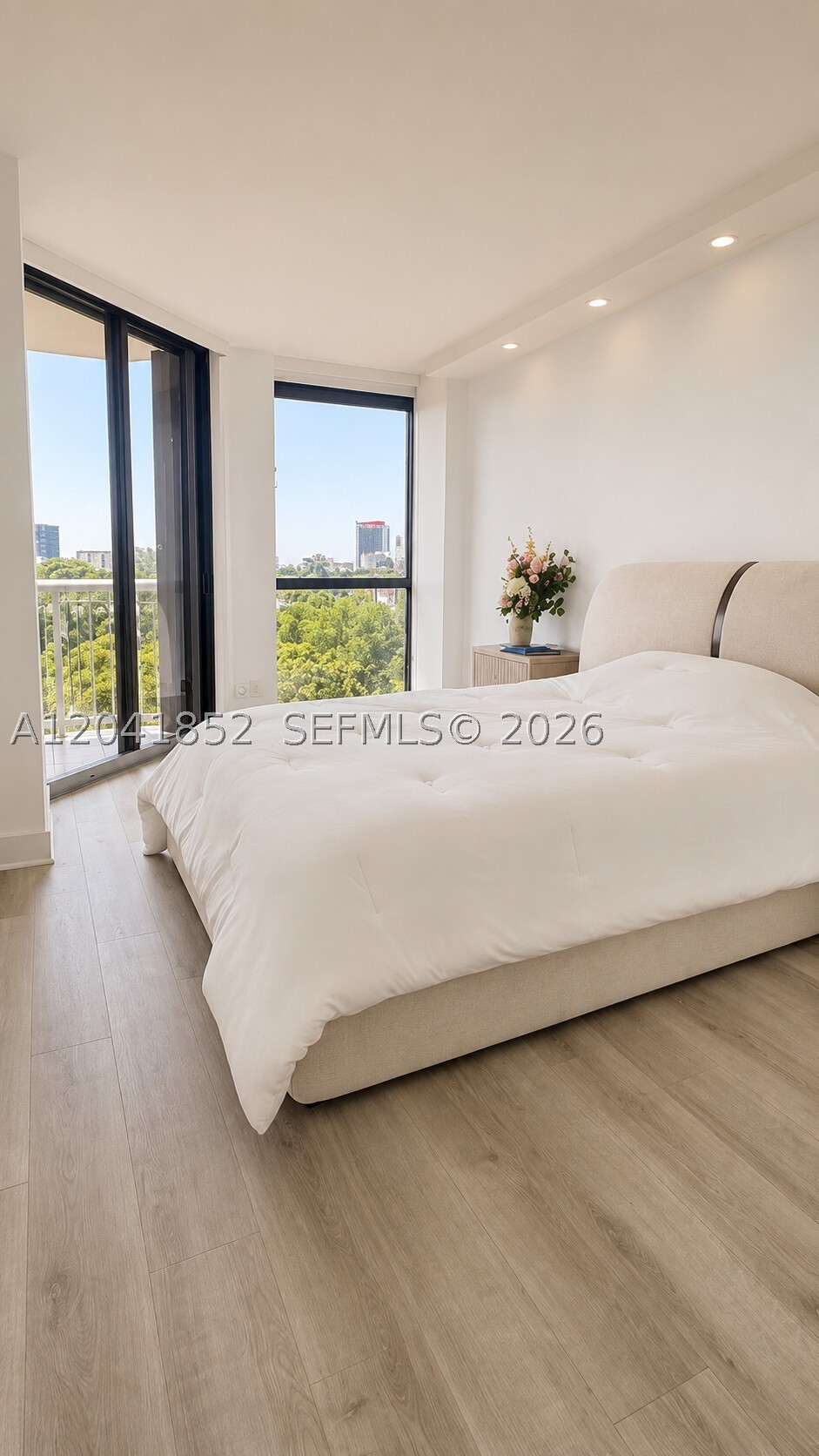 3640 Yacht Club Dr #502, Aventura FL 33180
