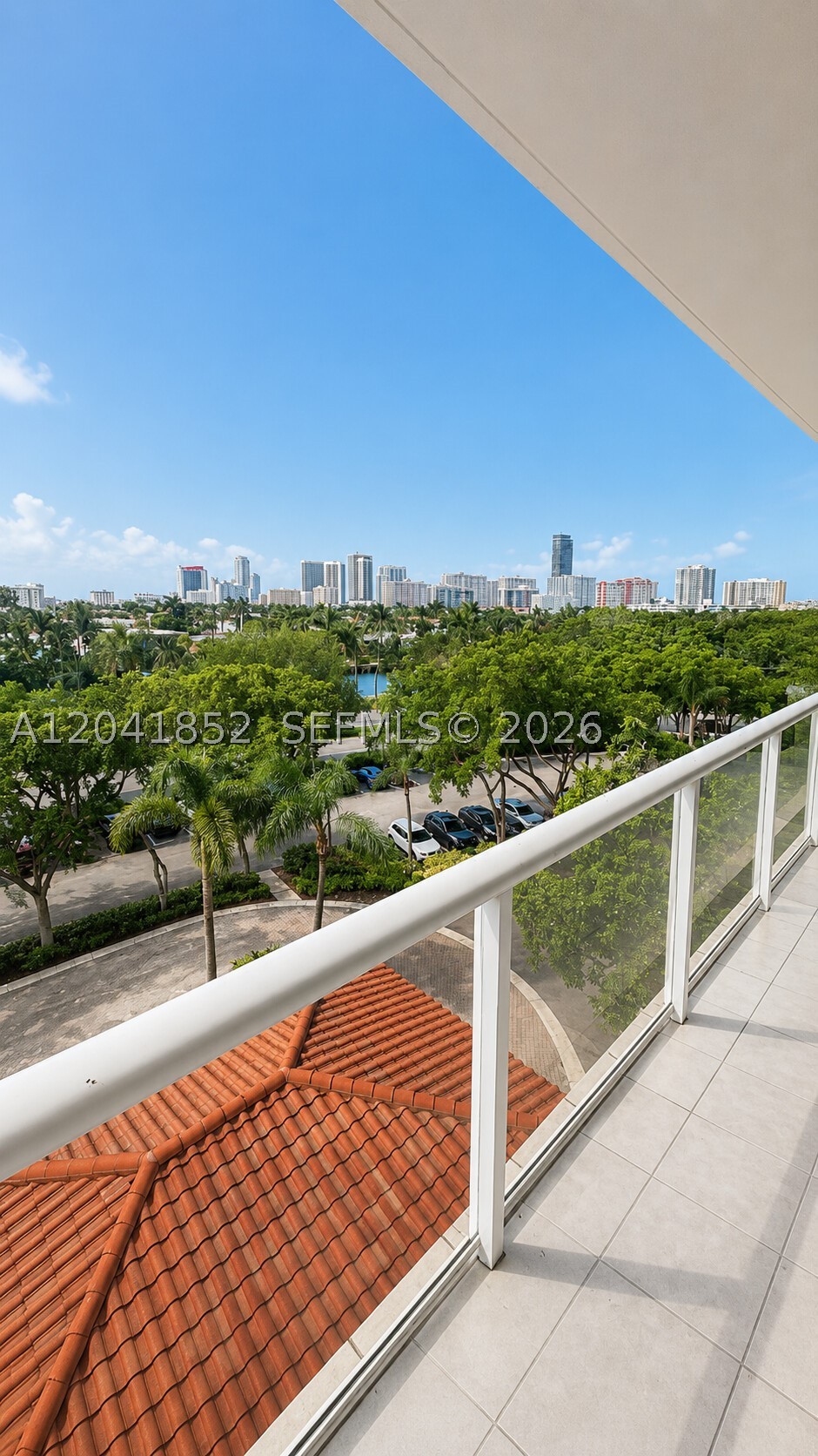 3640 Yacht Club Dr #502, Aventura FL 33180