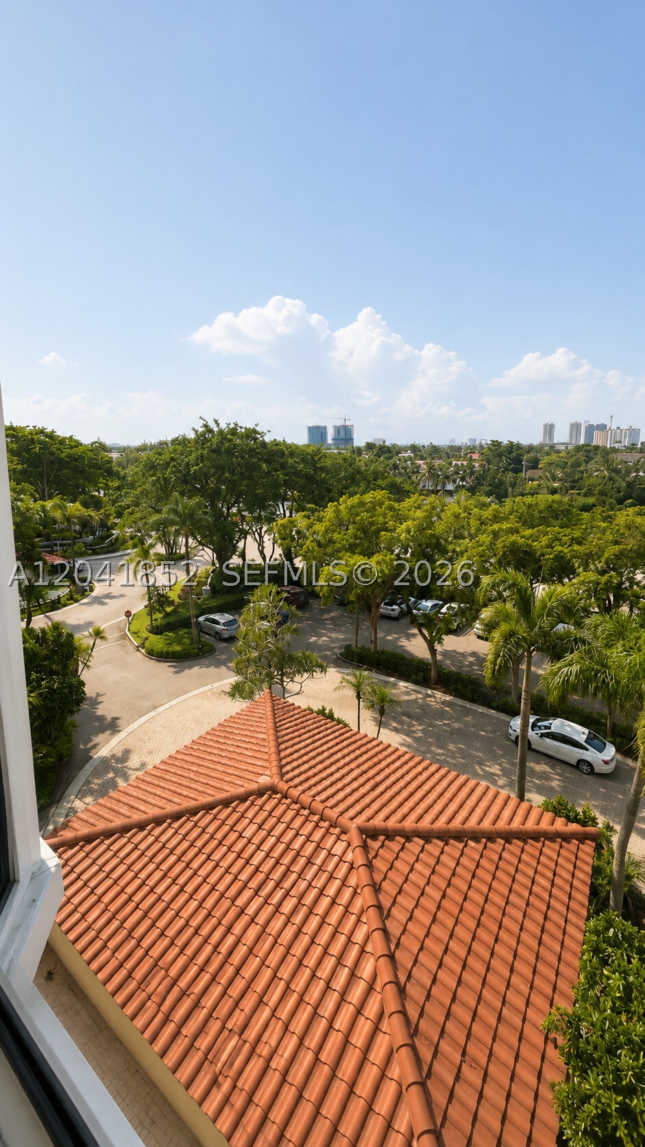 3640 Yacht Club Dr #502, Aventura FL 33180
