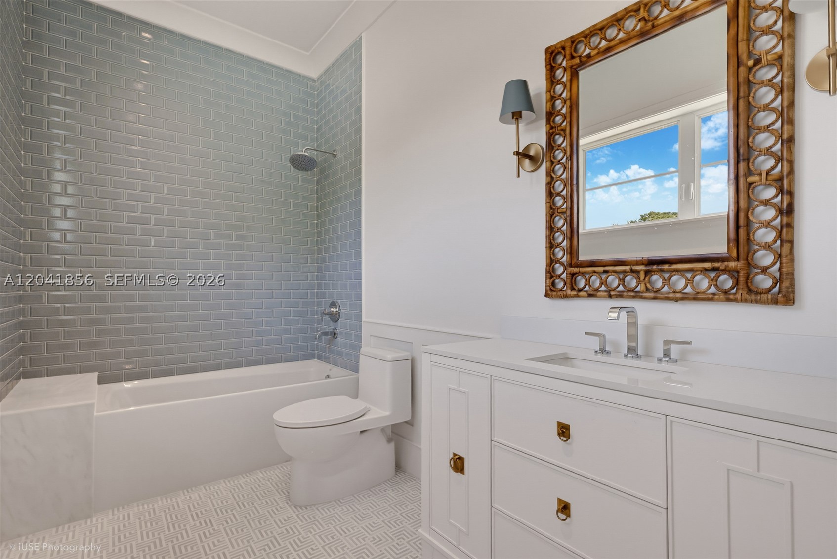 1241 Mariola Ct, Coral Gables FL 33134