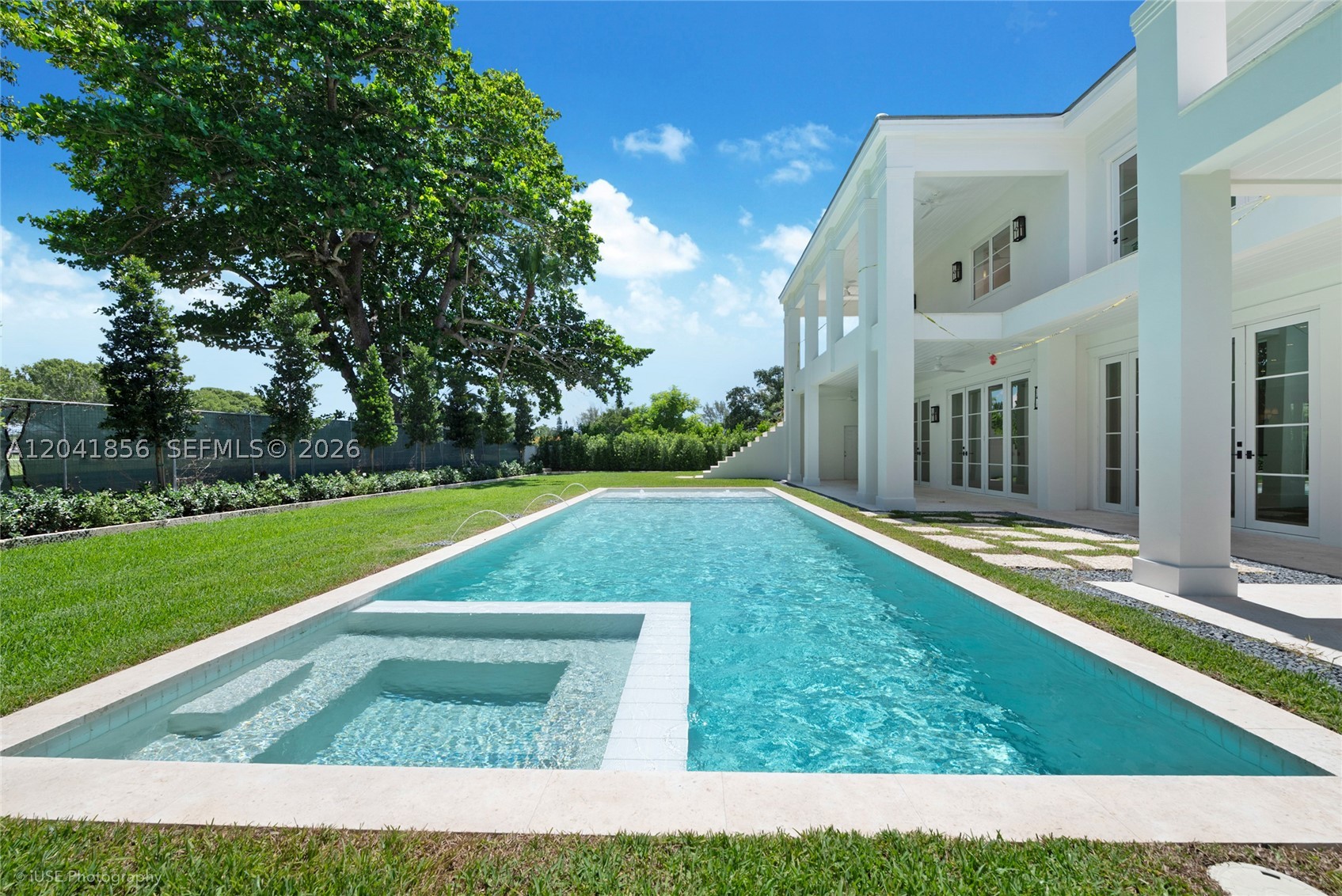 1241 Mariola Ct, Coral Gables FL 33134