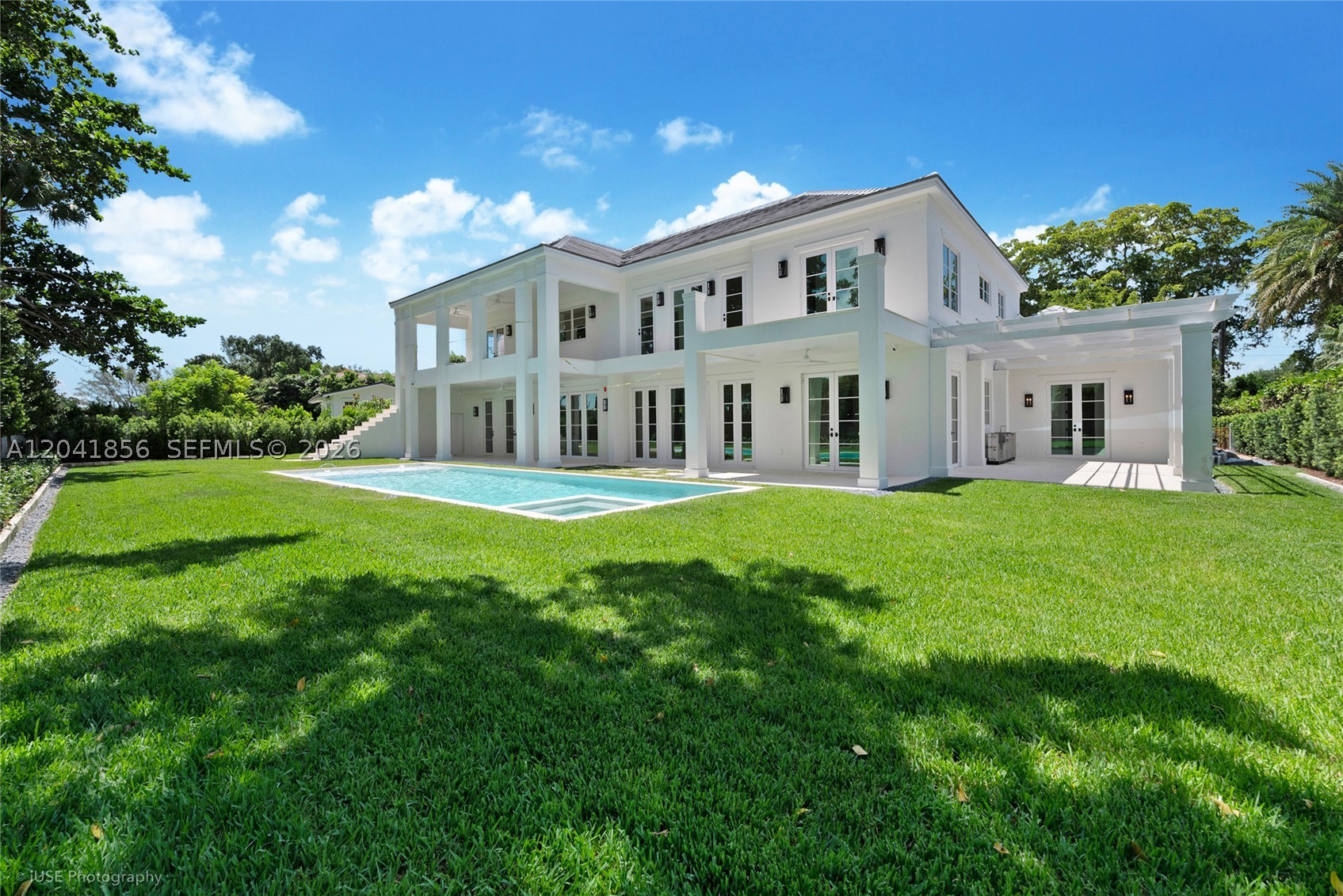 1241 Mariola Ct, Coral Gables FL 33134
