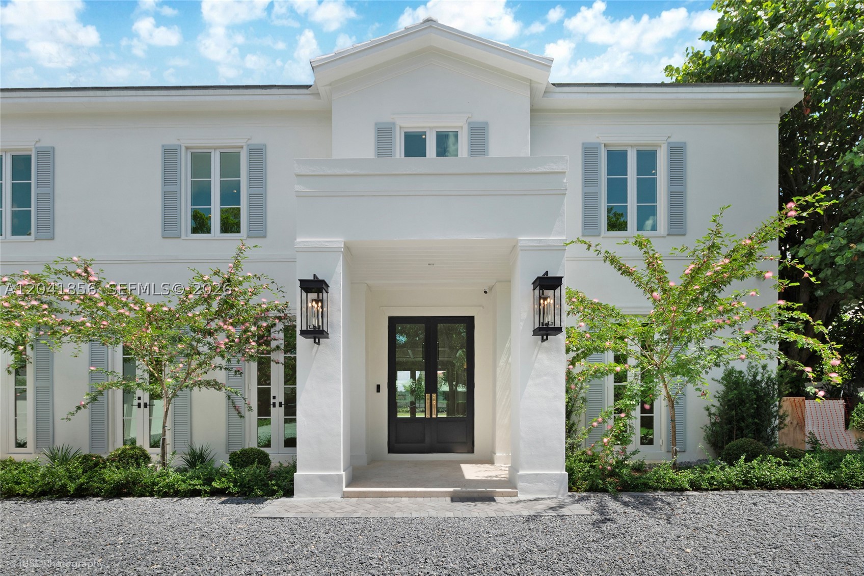 1241 Mariola Ct, Coral Gables FL 33134