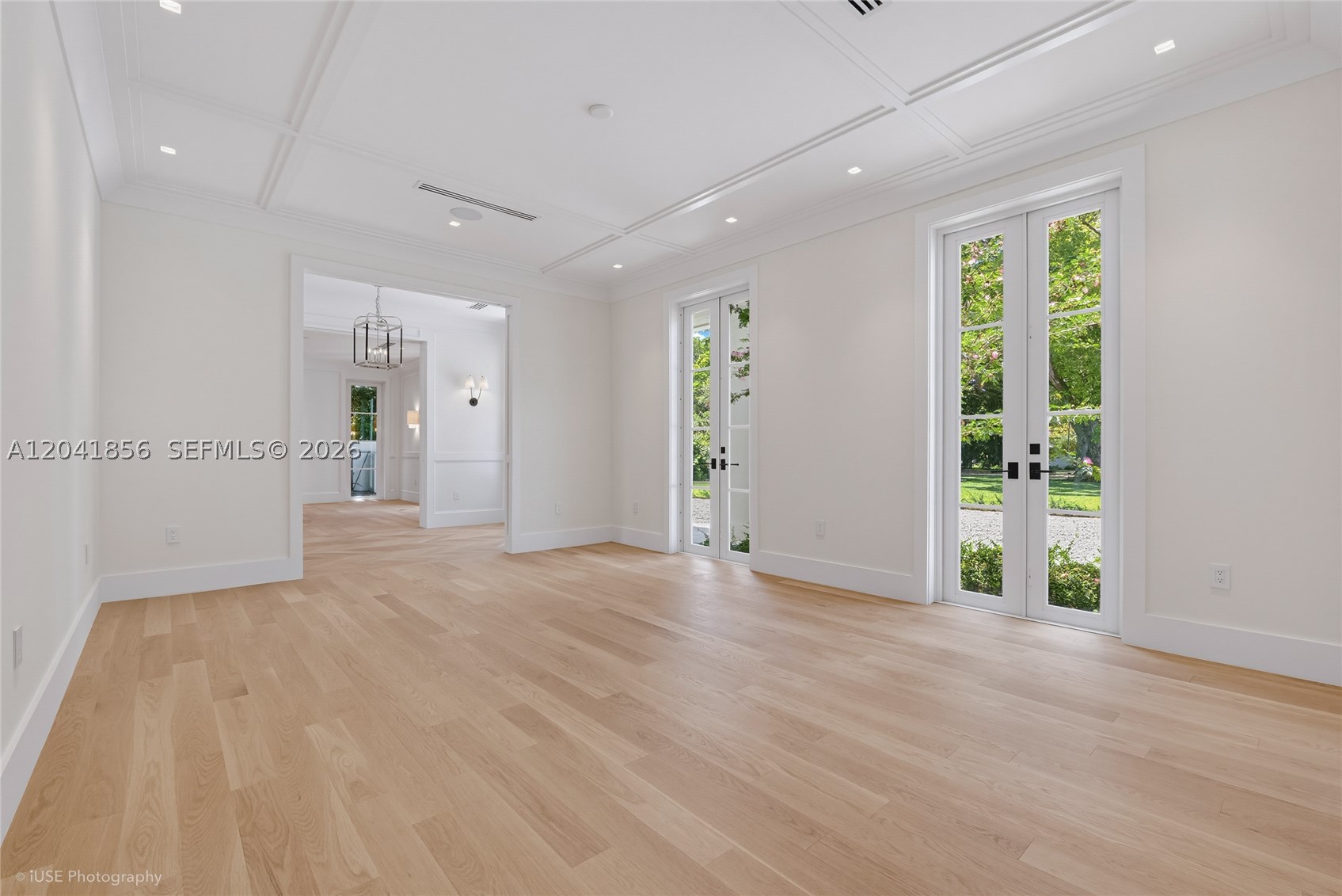 1241 Mariola Ct, Coral Gables FL 33134