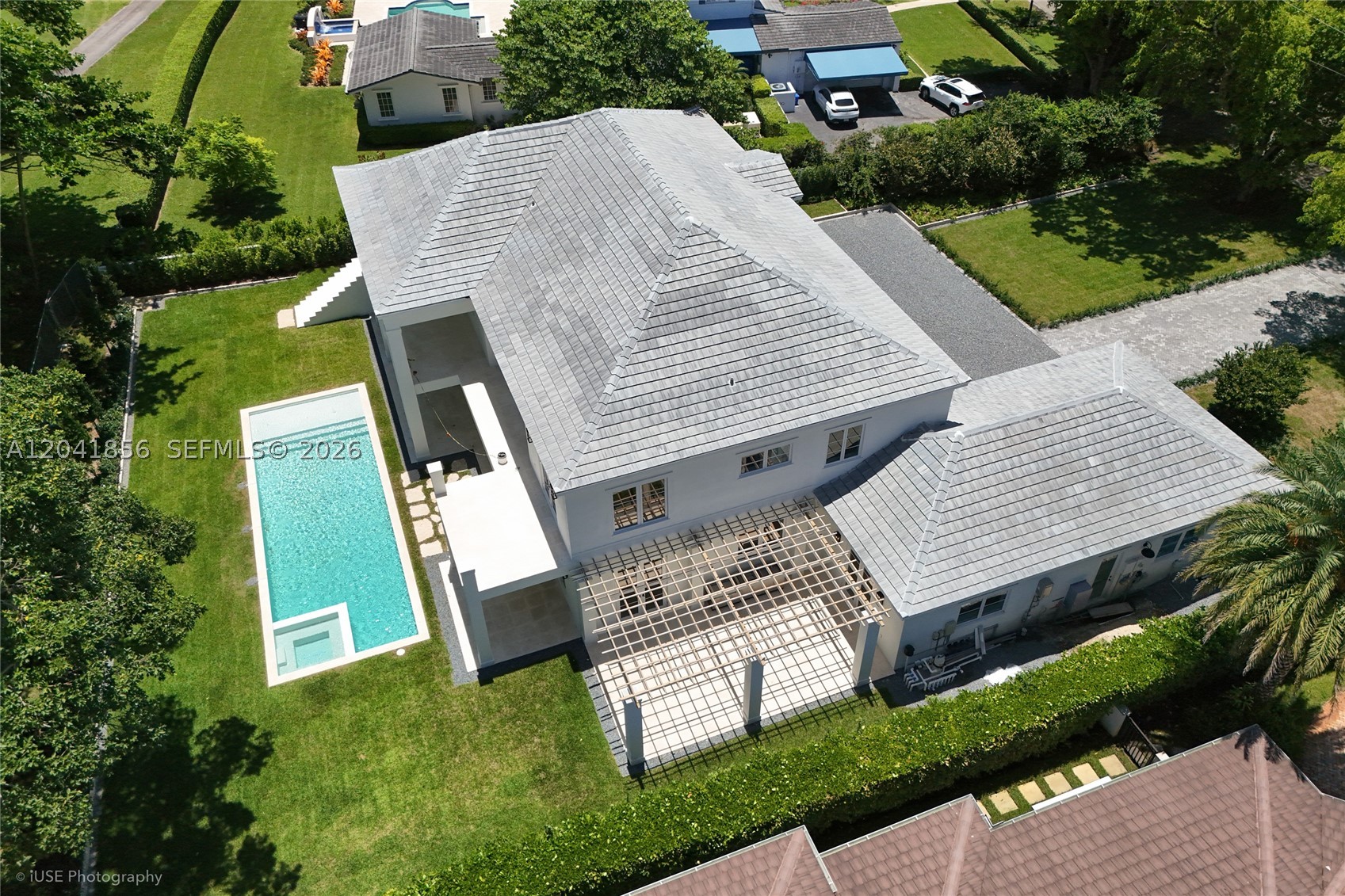 1241 Mariola Ct, Coral Gables FL 33134