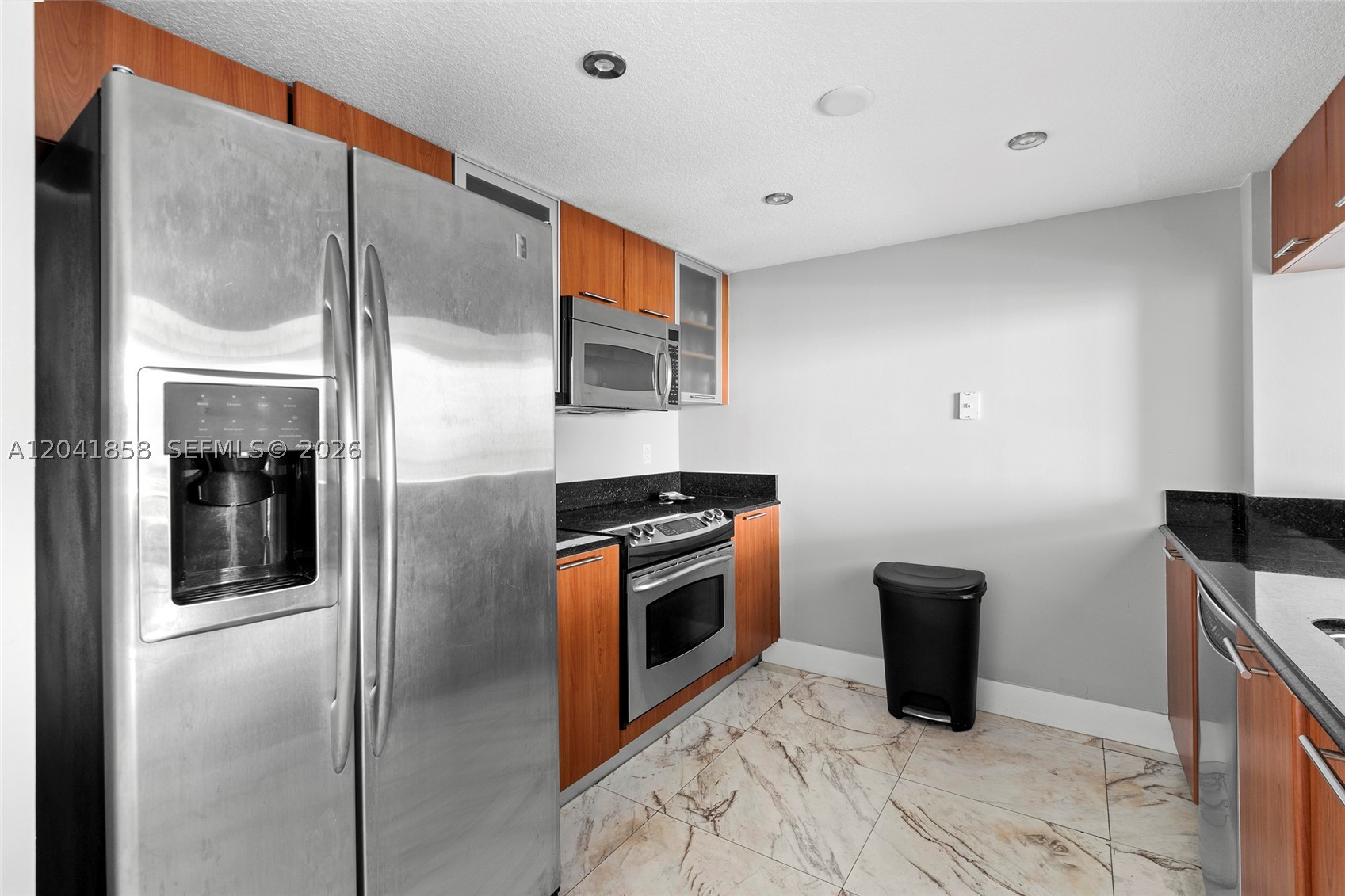 1800 N Bayshore Dr #1806, Miami FL 33132