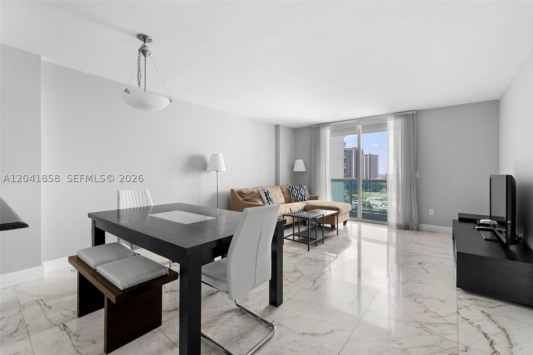 1800 N Bayshore Dr #1806, Miami FL 33132