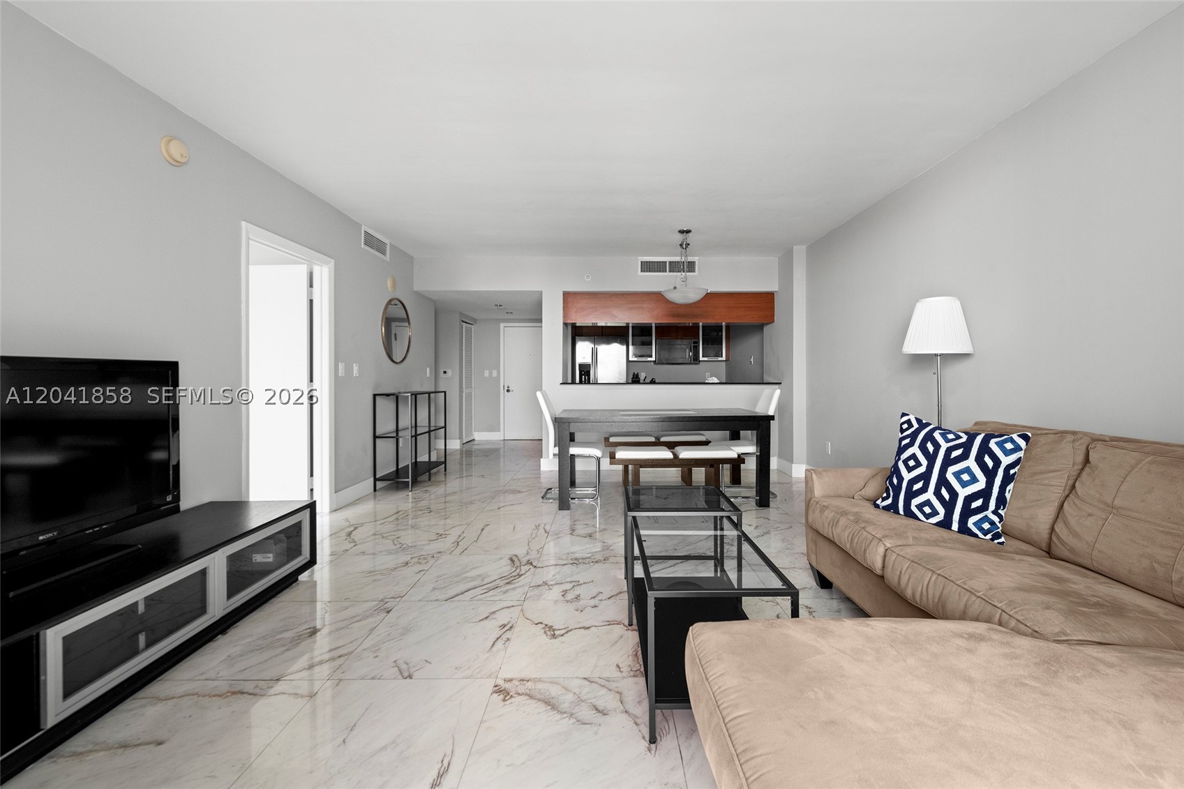 1800 N Bayshore Dr #1806, Miami FL 33132