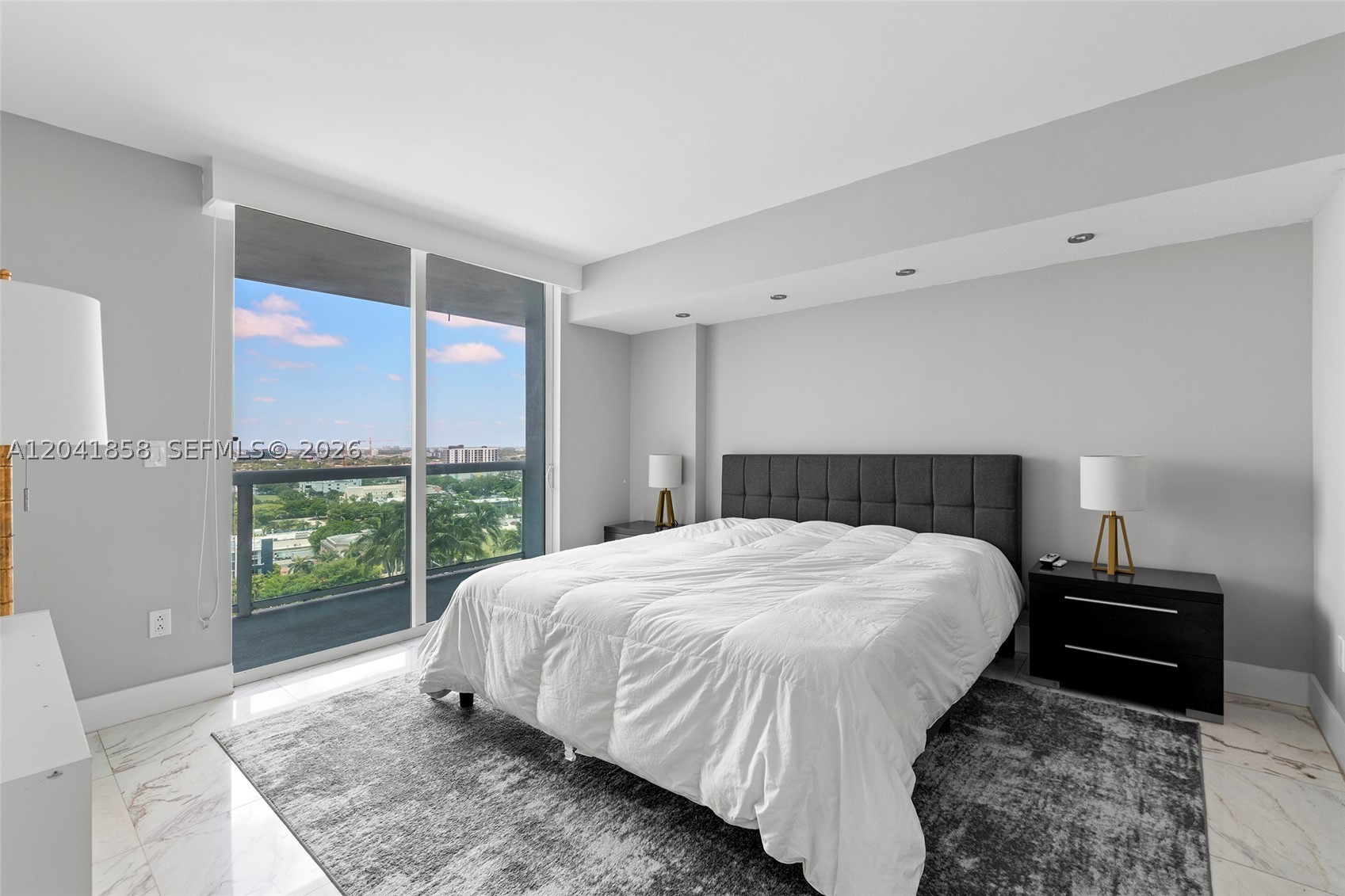 1800 N Bayshore Dr #1806, Miami FL 33132