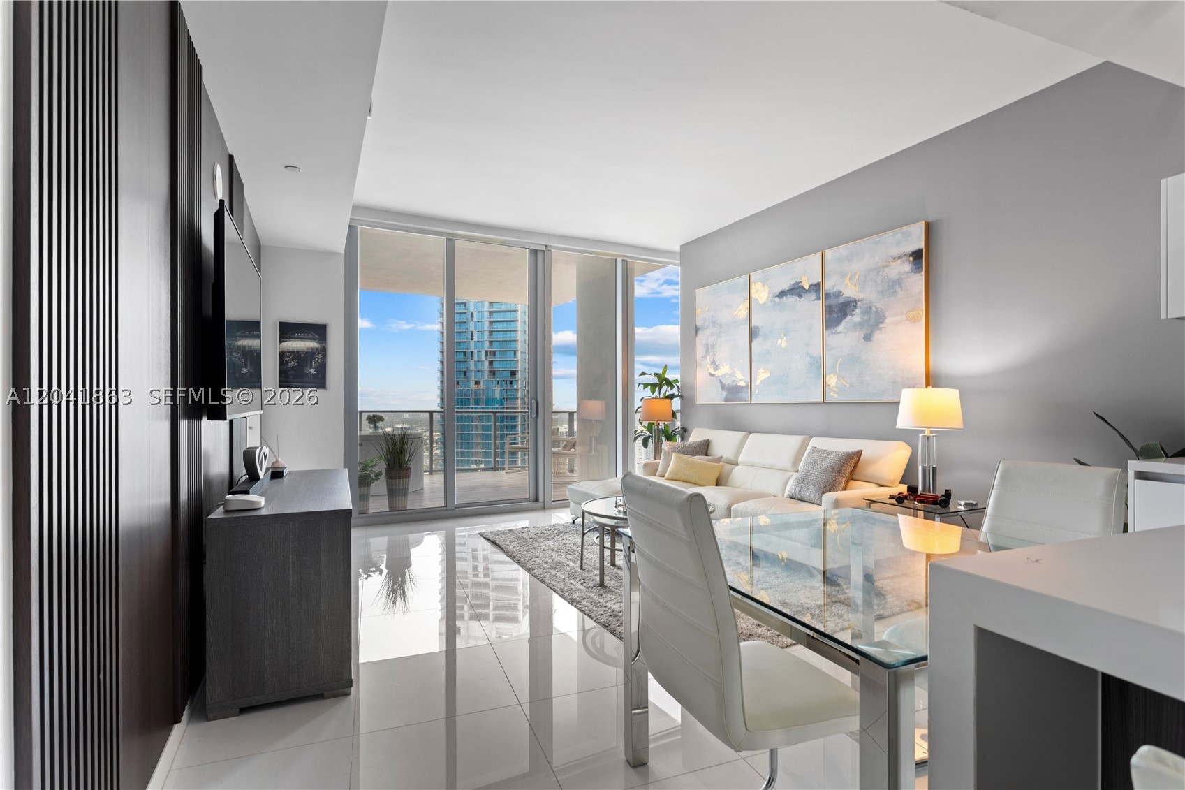 851 NE 1st Ave #3900, Miami FL 33132