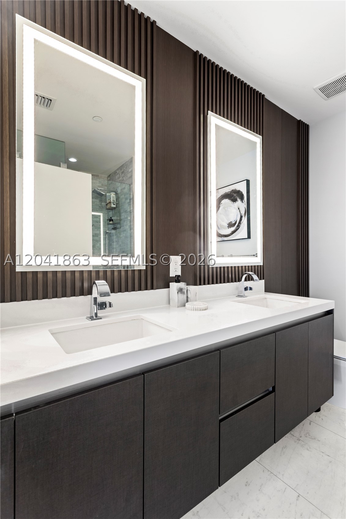 851 NE 1st Ave #3900, Miami FL 33132