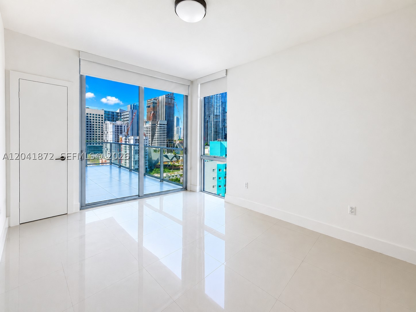 1010 SW 2nd Ave #1504, Miami FL 33130