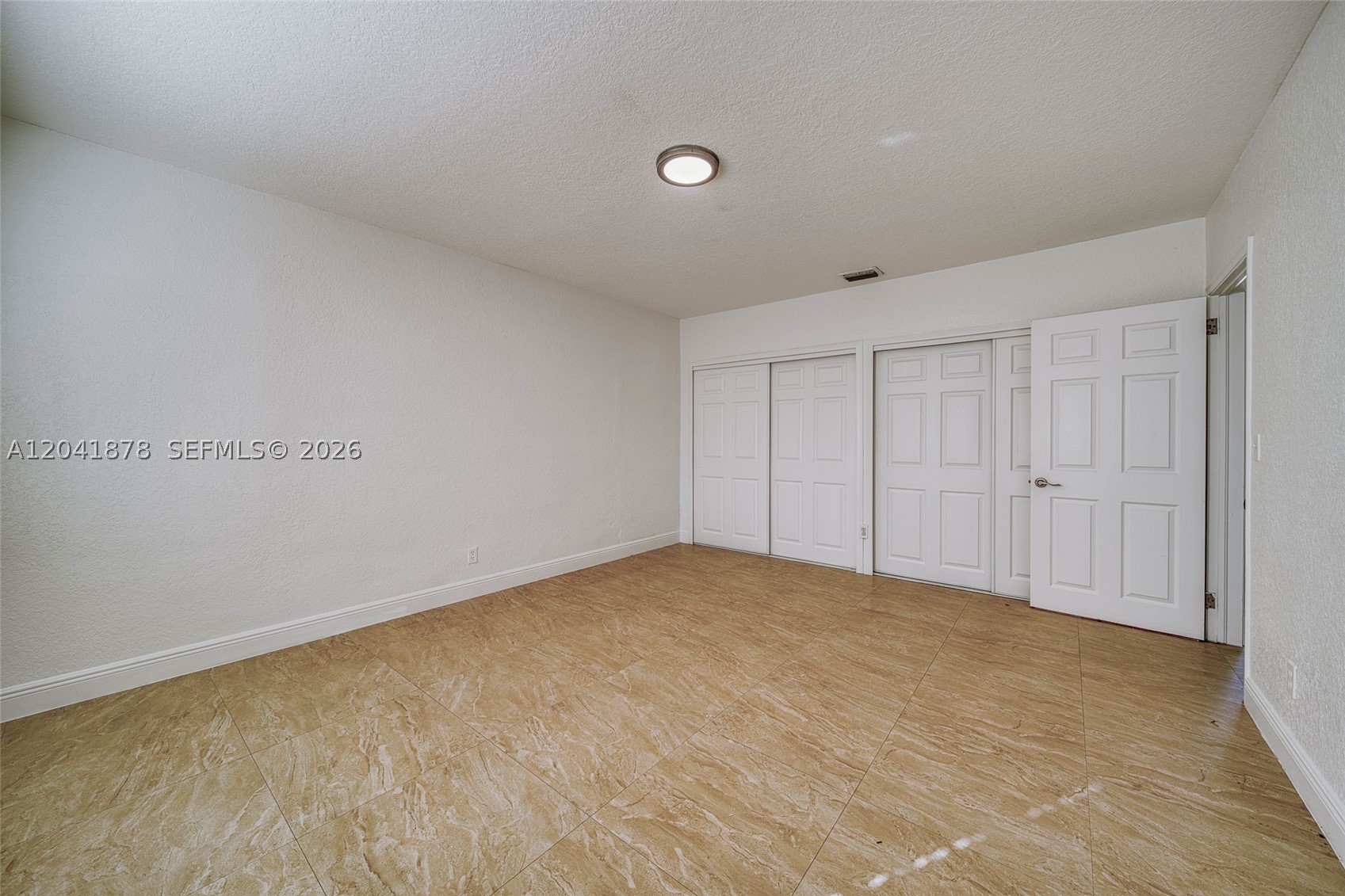 4136 SW 14th St #4136, Miami FL 33134