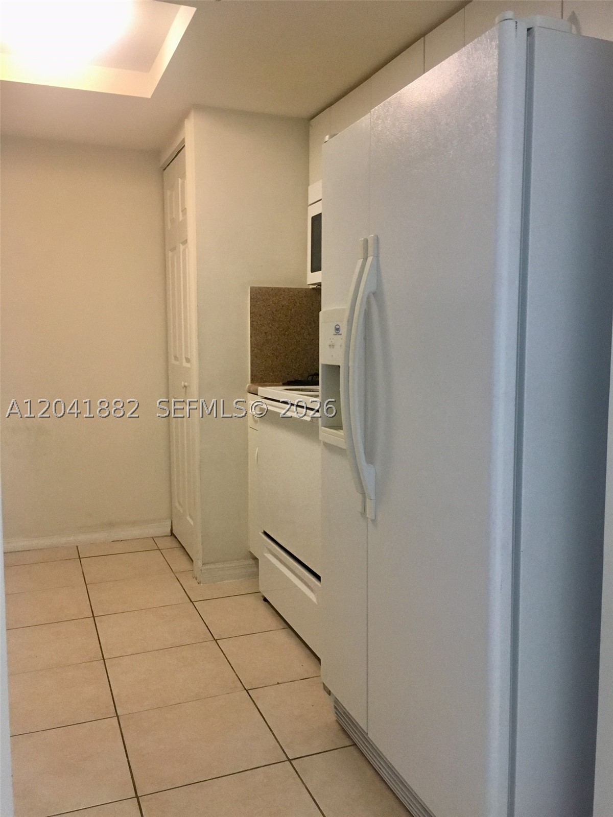 2475 NW 16th Street Rd #418, Miami FL 33125