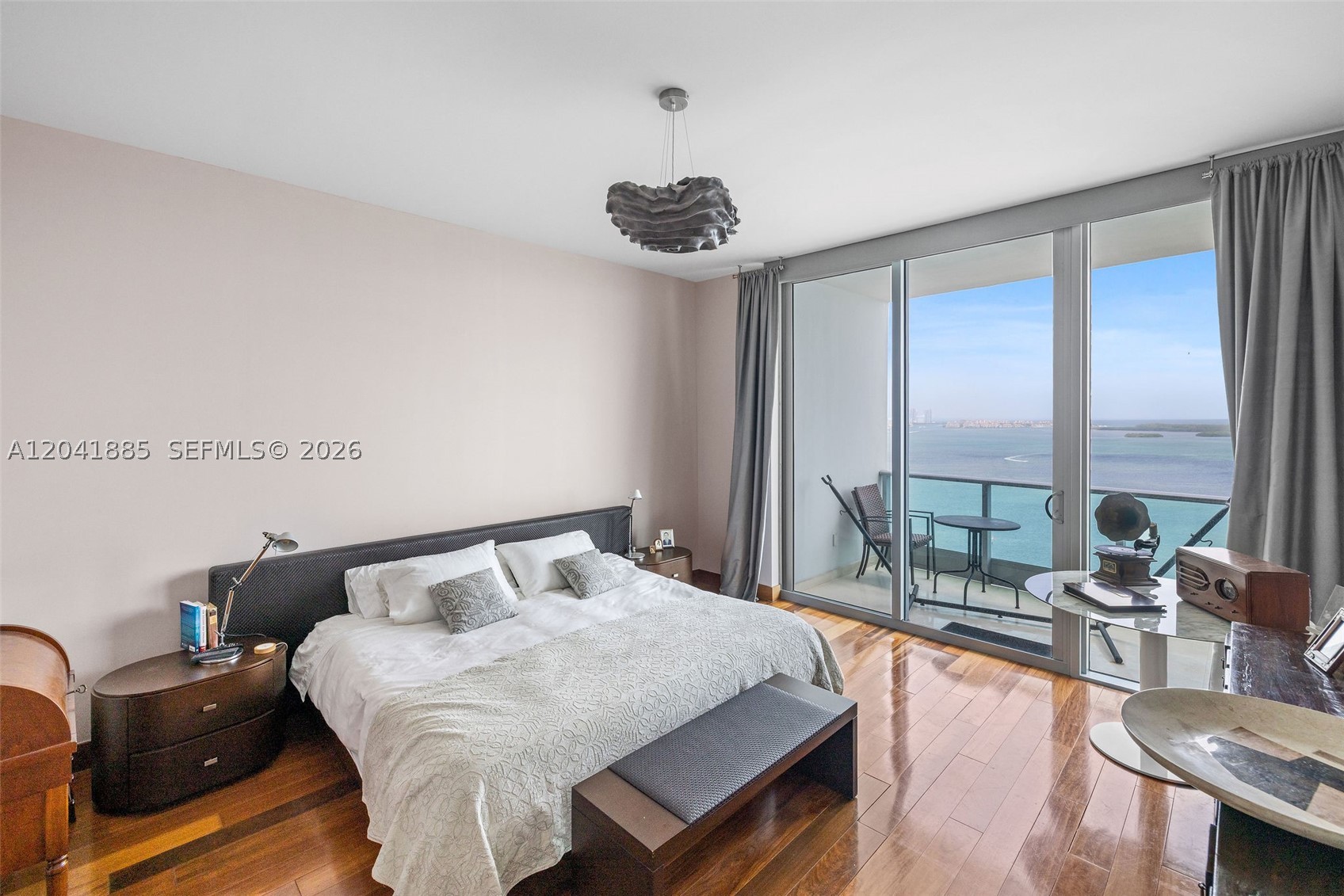 1331 Brickell Bay Dr #2909, Miami FL 33131