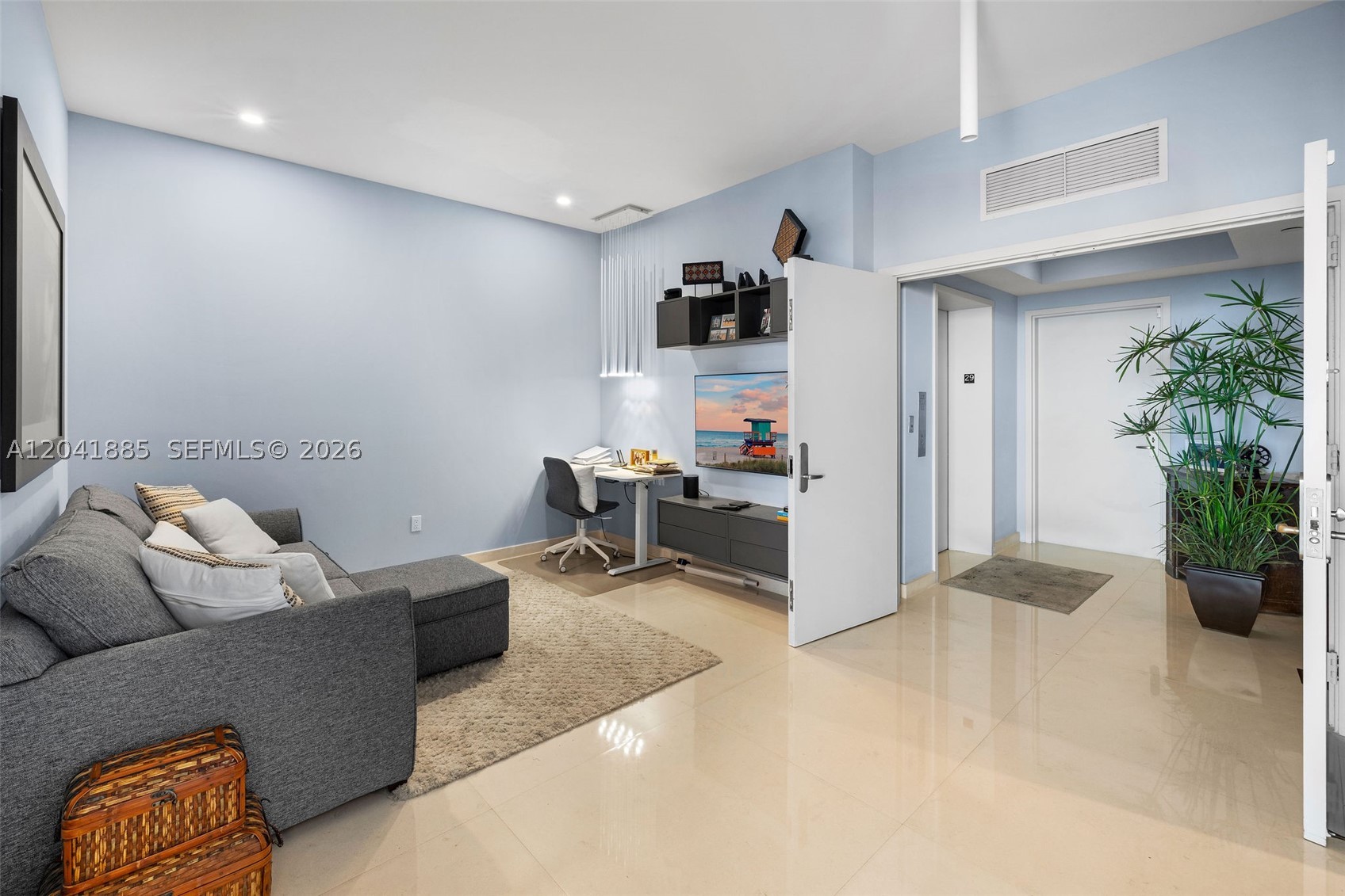 1331 Brickell Bay Dr #2909, Miami FL 33131