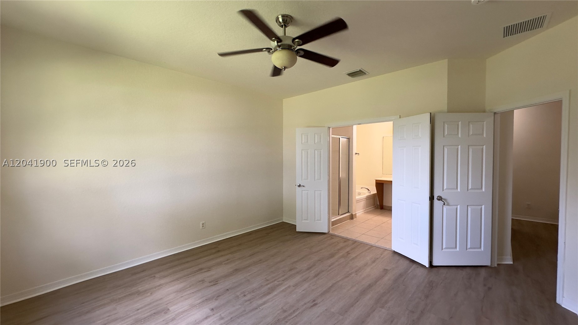 3042 Grandiflora Dr, Green Acres FL 33467