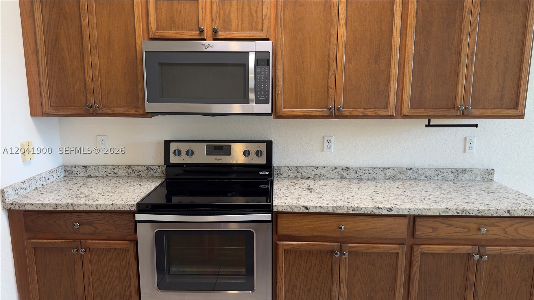 3042 Grandiflora Dr, Green Acres FL 33467
