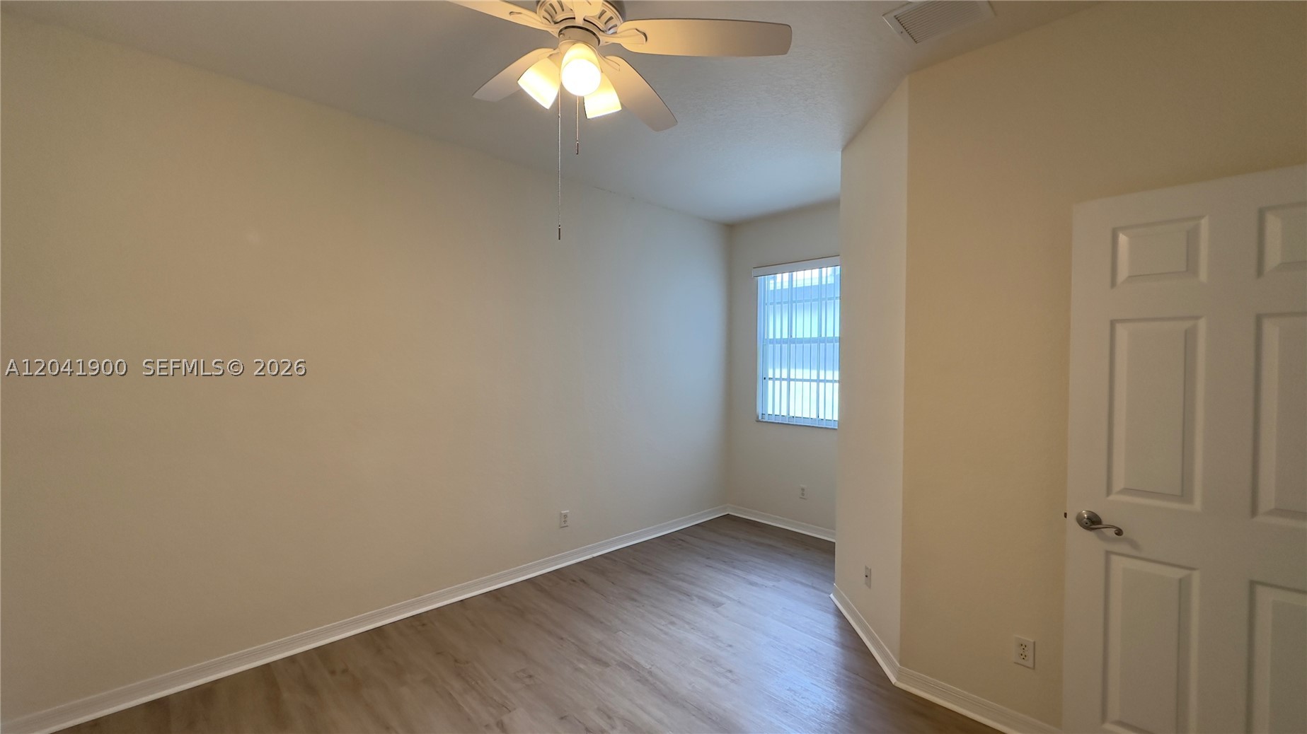 3042 Grandiflora Dr, Green Acres FL 33467