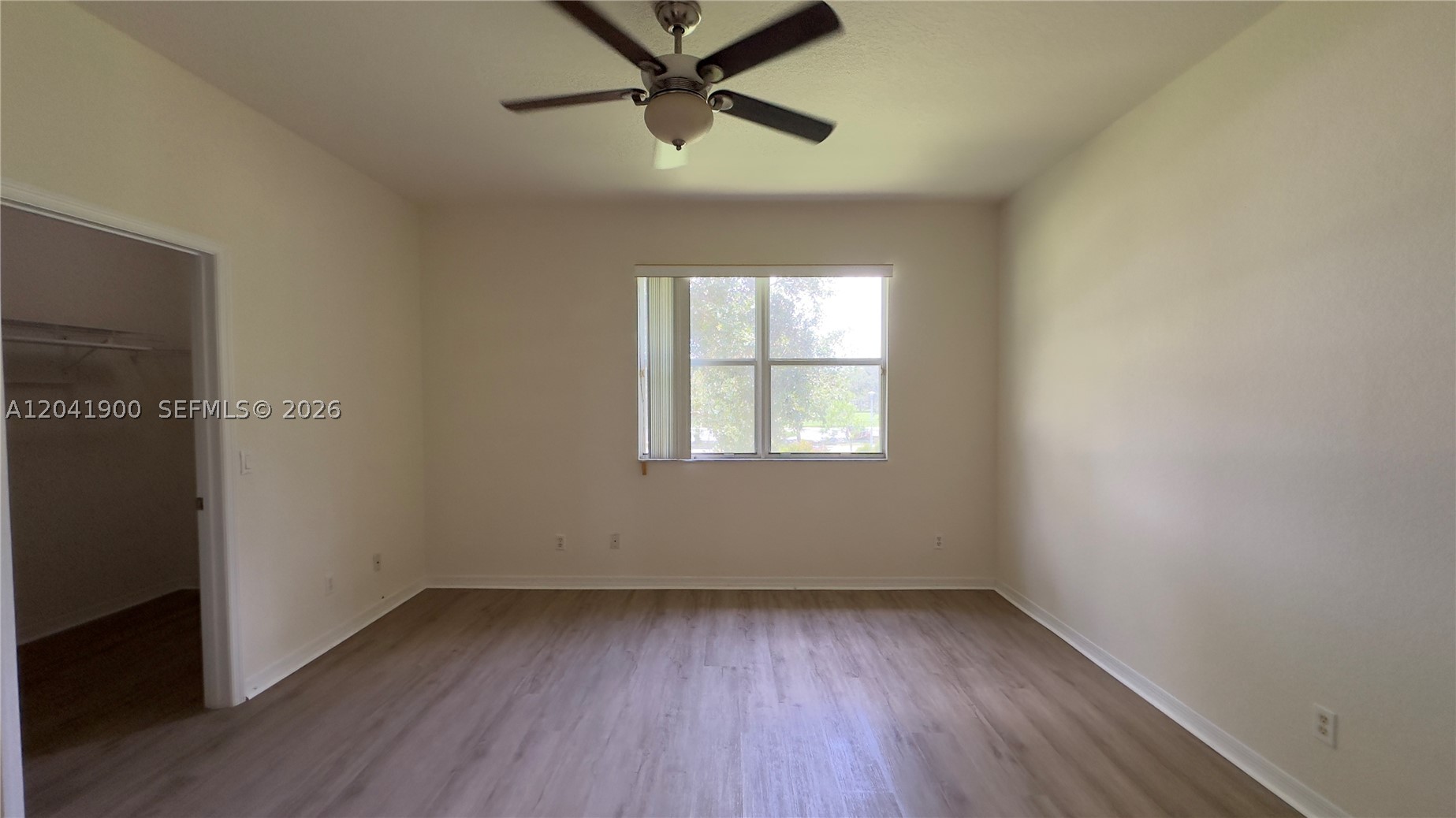 3042 Grandiflora Dr, Green Acres FL 33467