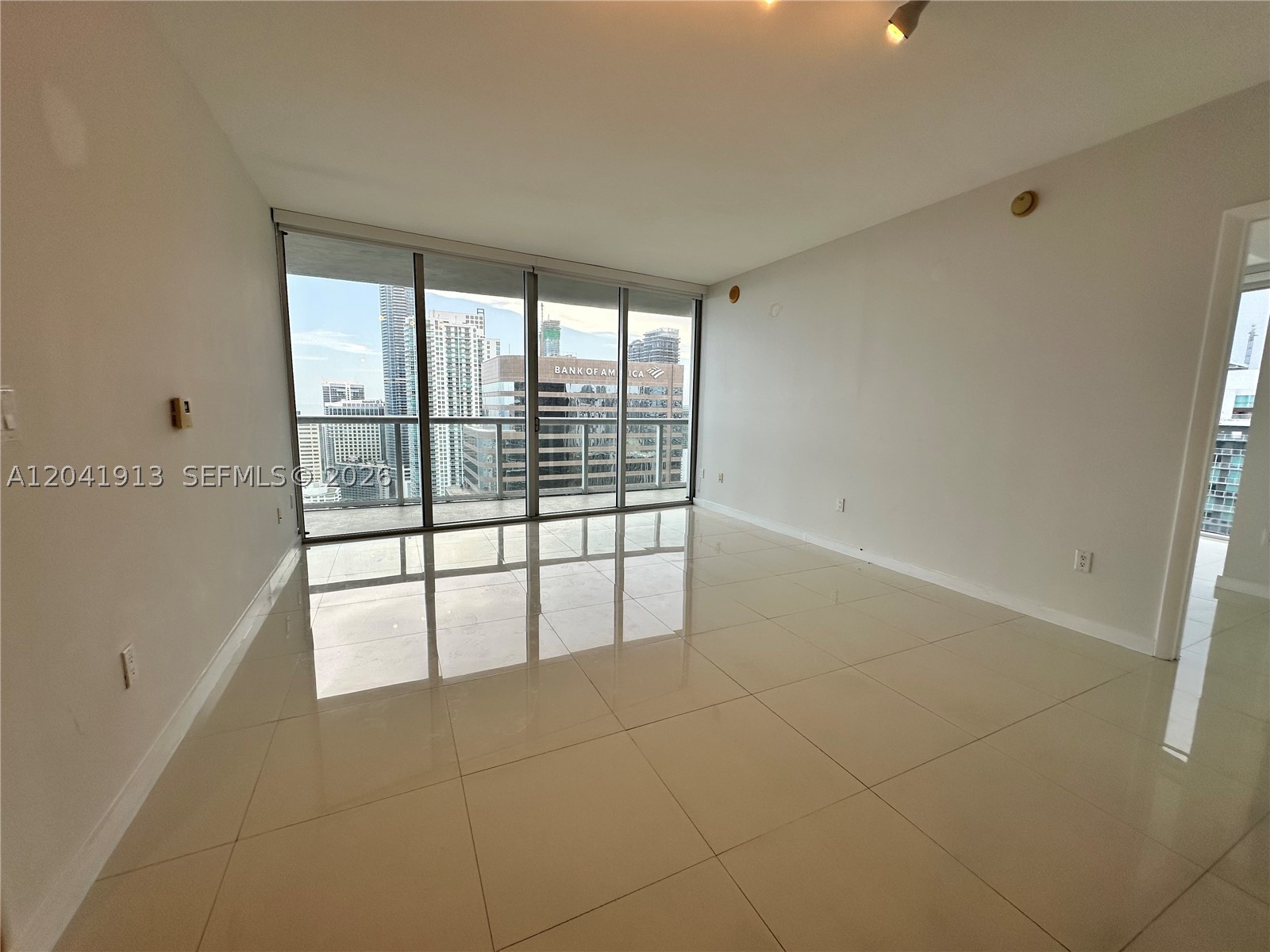 495 Brickell Ave #4011, Miami FL 33131