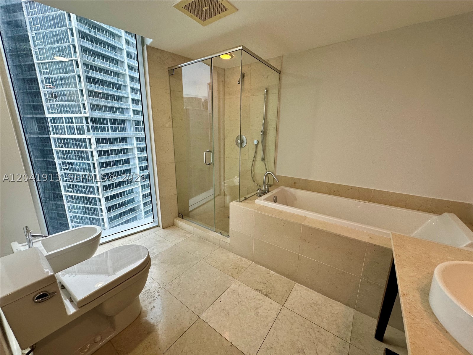 495 Brickell Ave #4011, Miami FL 33131