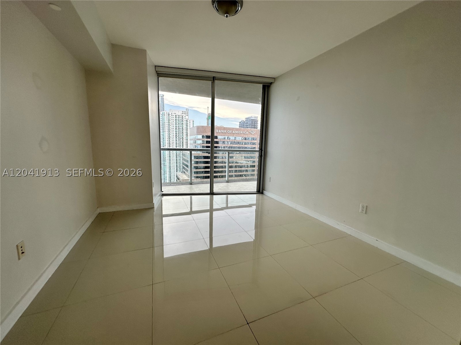 495 Brickell Ave #4011, Miami FL 33131