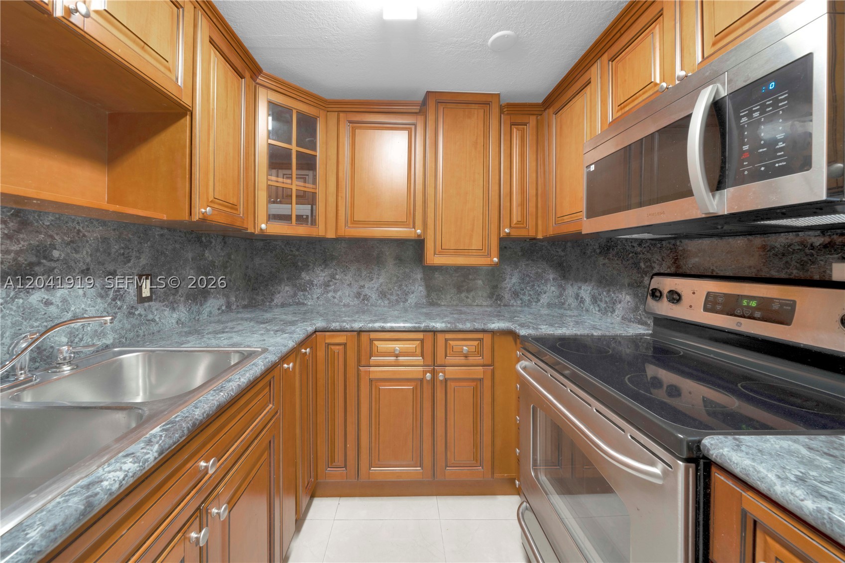 1701 NW 37th Ave #B, Miami FL 33125
