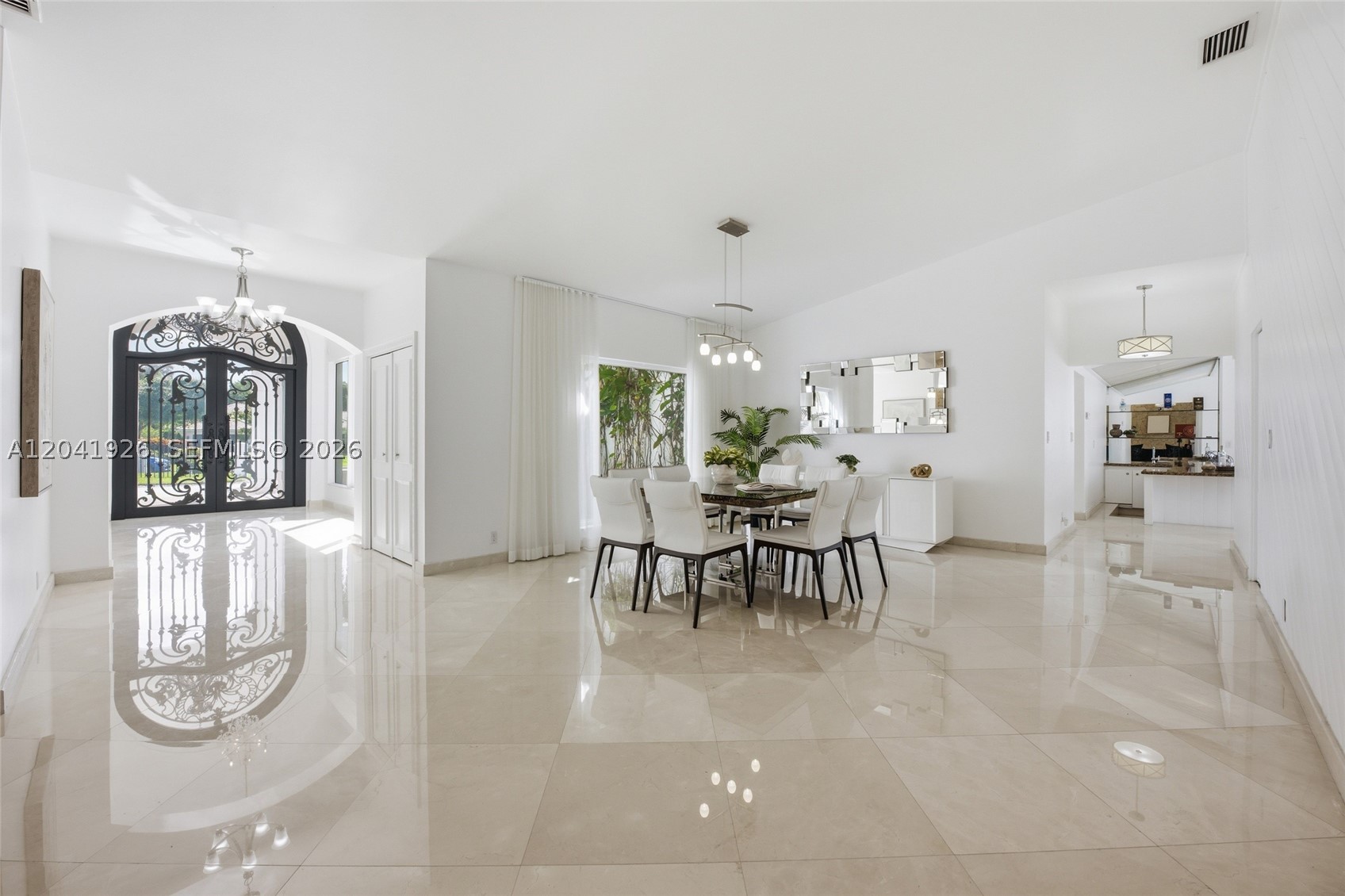 16170 Saddle Ln, Weston FL 33326