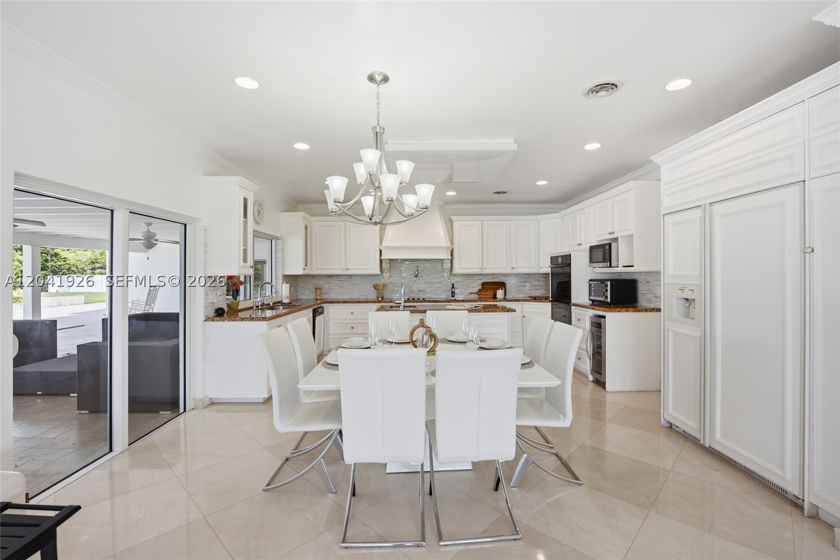 16170 Saddle Ln, Weston FL 33326