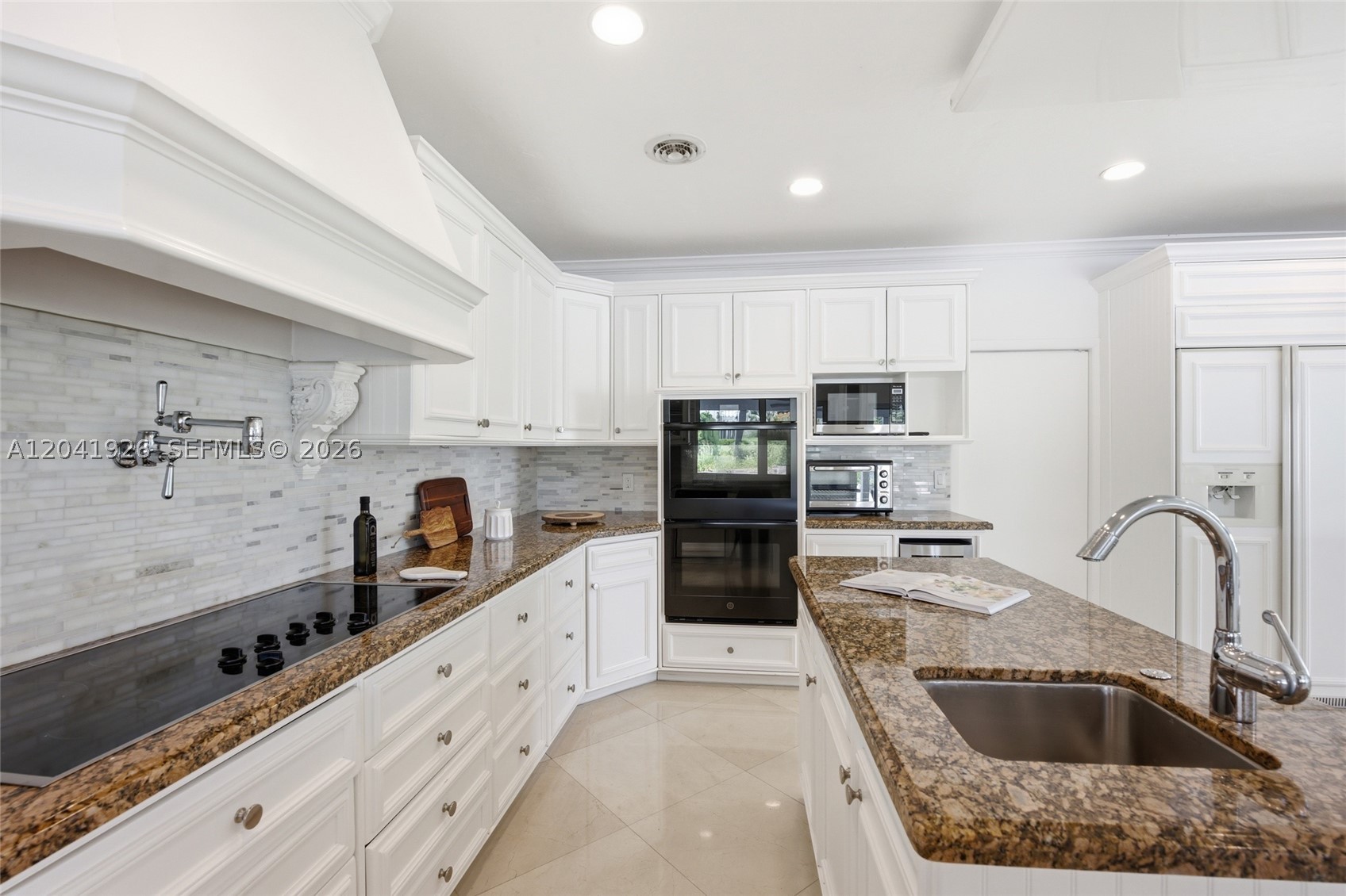 16170 Saddle Ln, Weston FL 33326