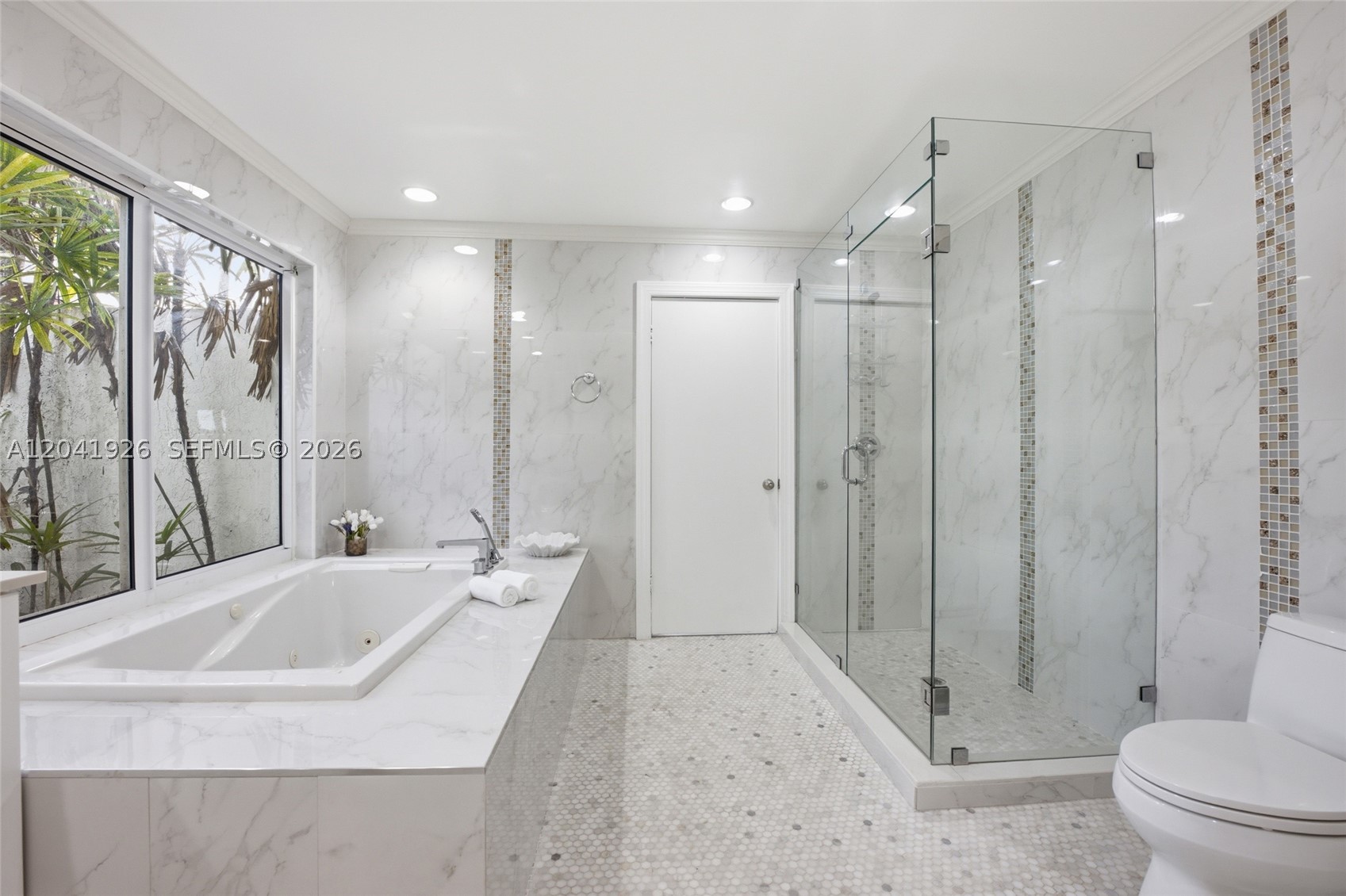 16170 Saddle Ln, Weston FL 33326