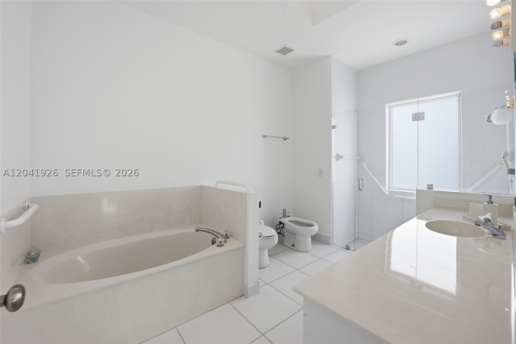 16170 Saddle Ln, Weston FL 33326