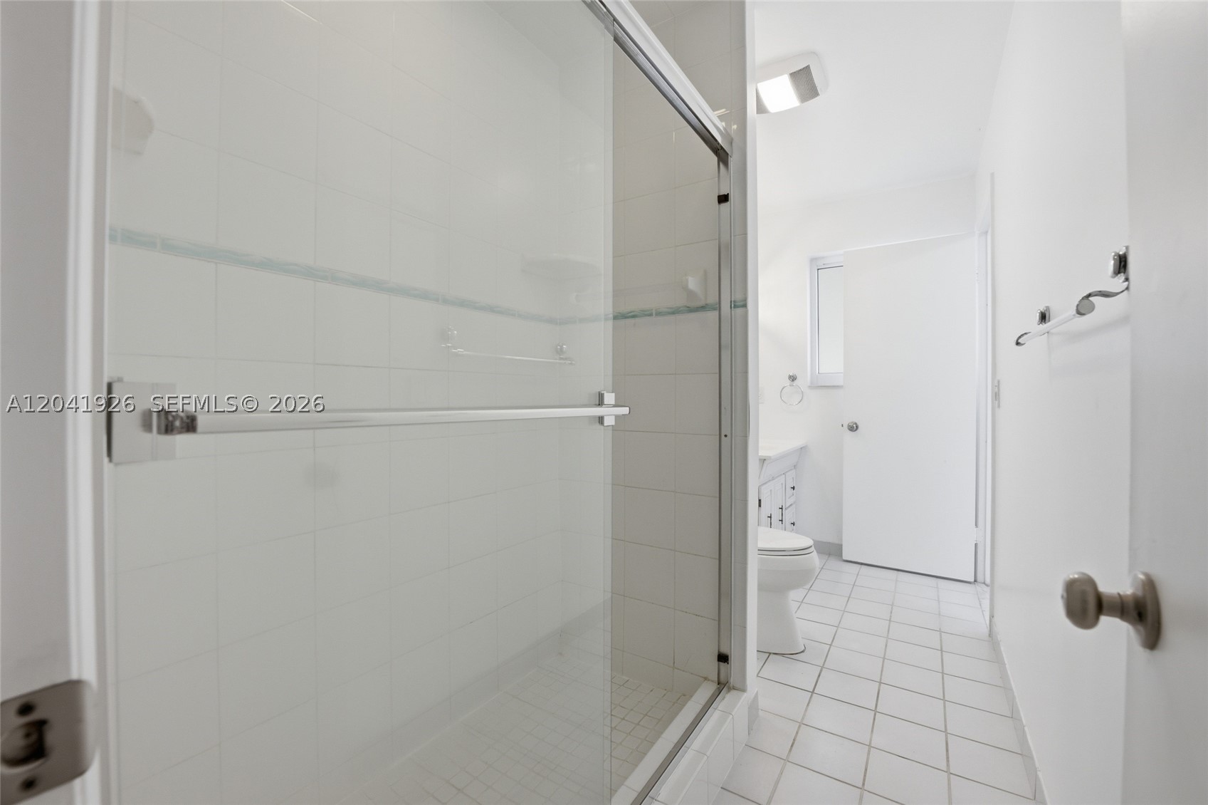 16170 Saddle Ln, Weston FL 33326